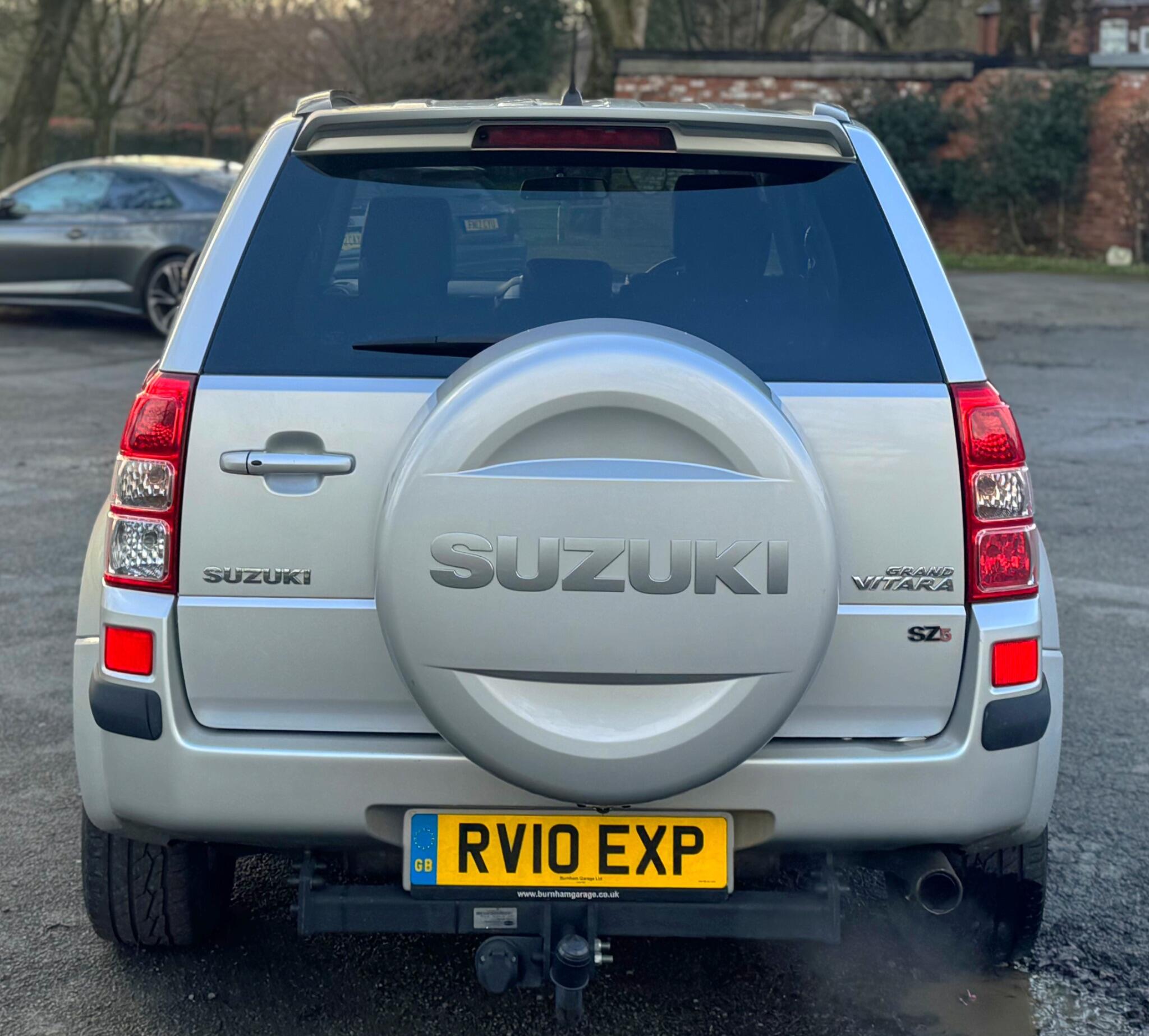 2010 Suzuki Grand Vitara 2.4 VVT SZ5 Auto 4WD Euro 4 5dr image 36