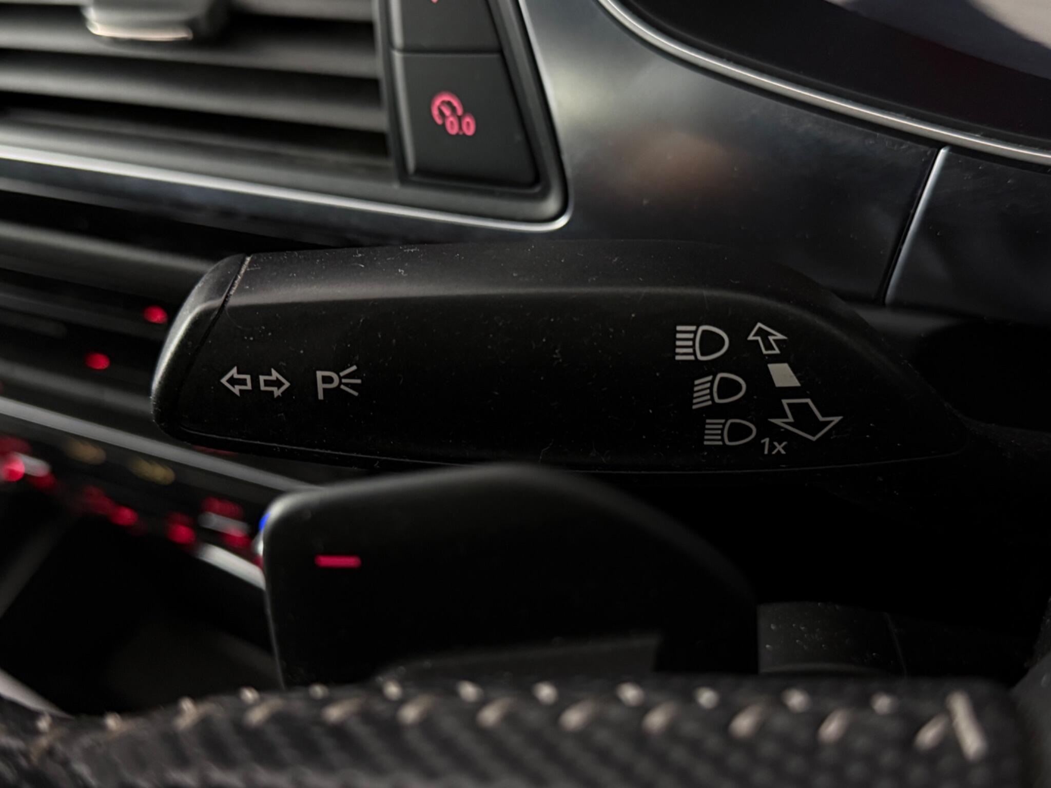 Audi A6 view 18