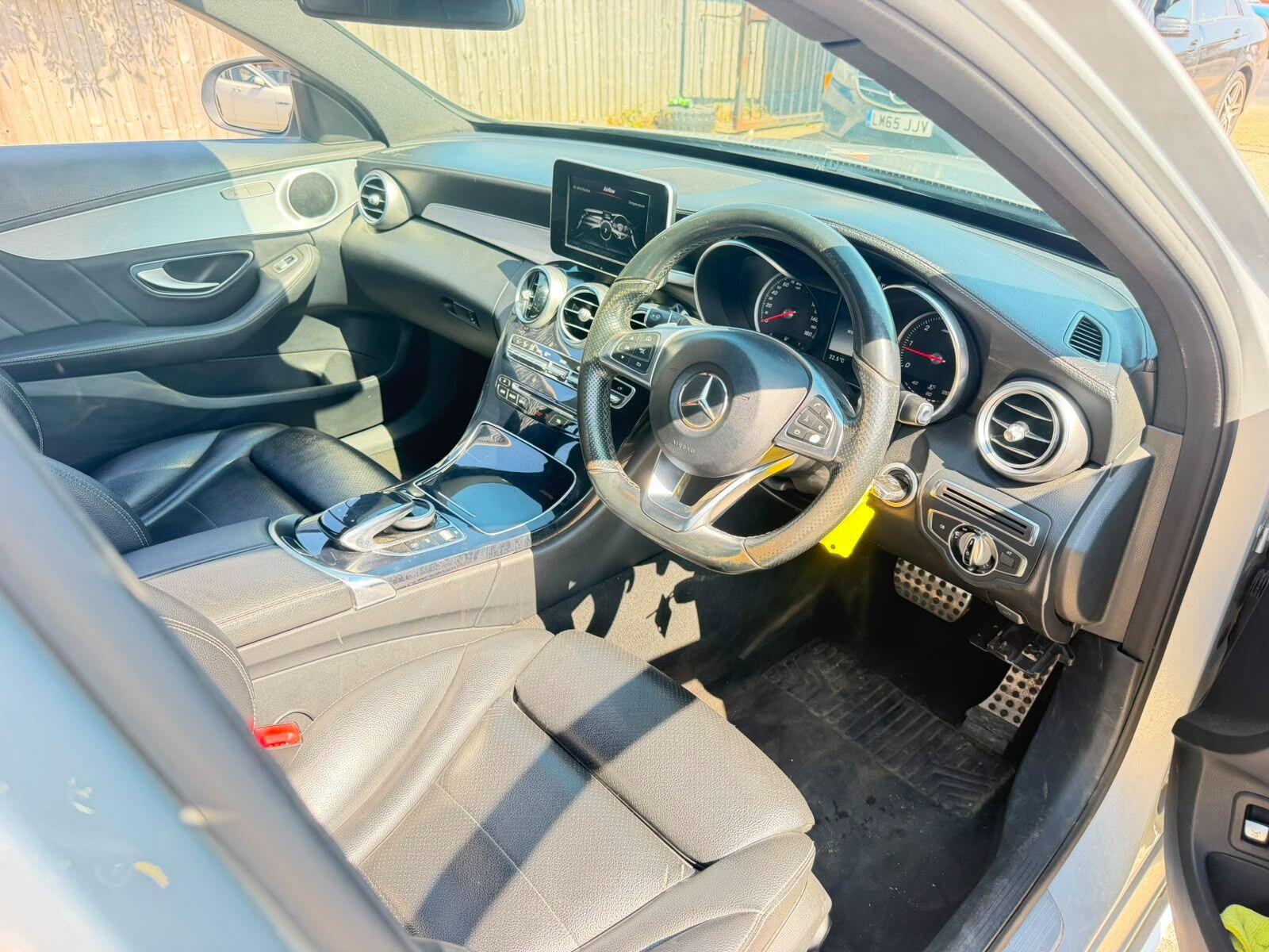 Mercedes-Benz C-Class view 10