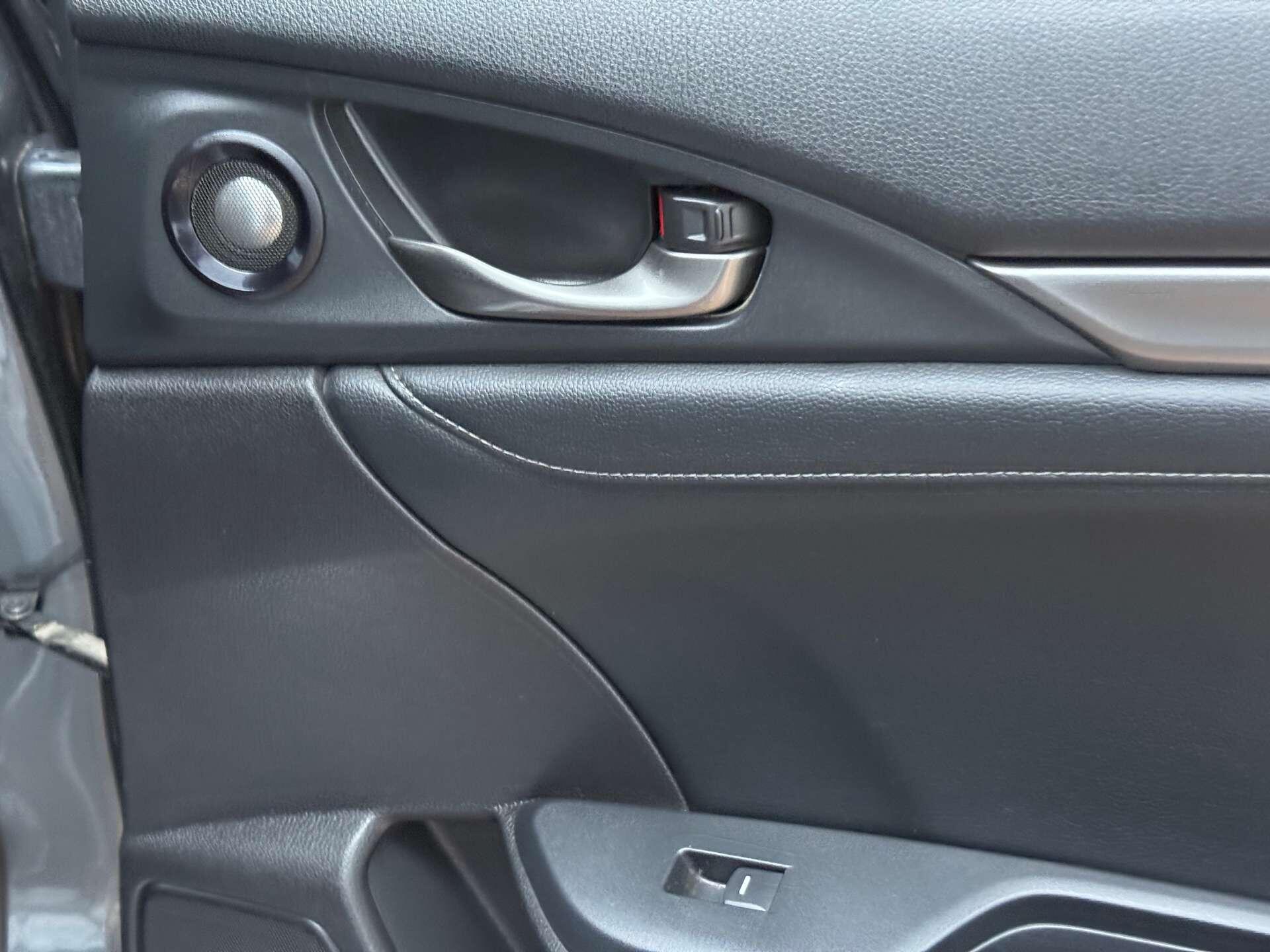 Honda Civic view 29