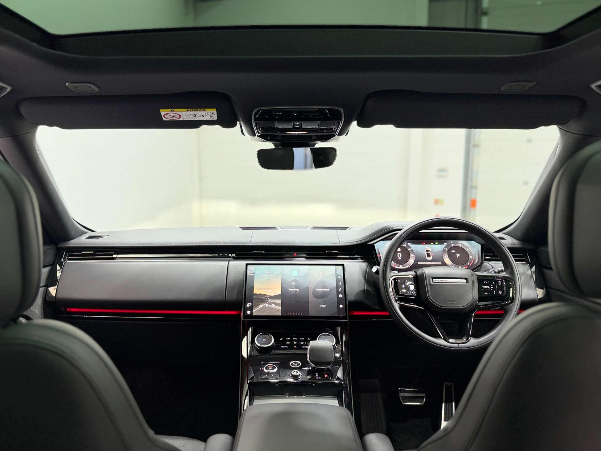Land Rover Range Rover Sport view 18