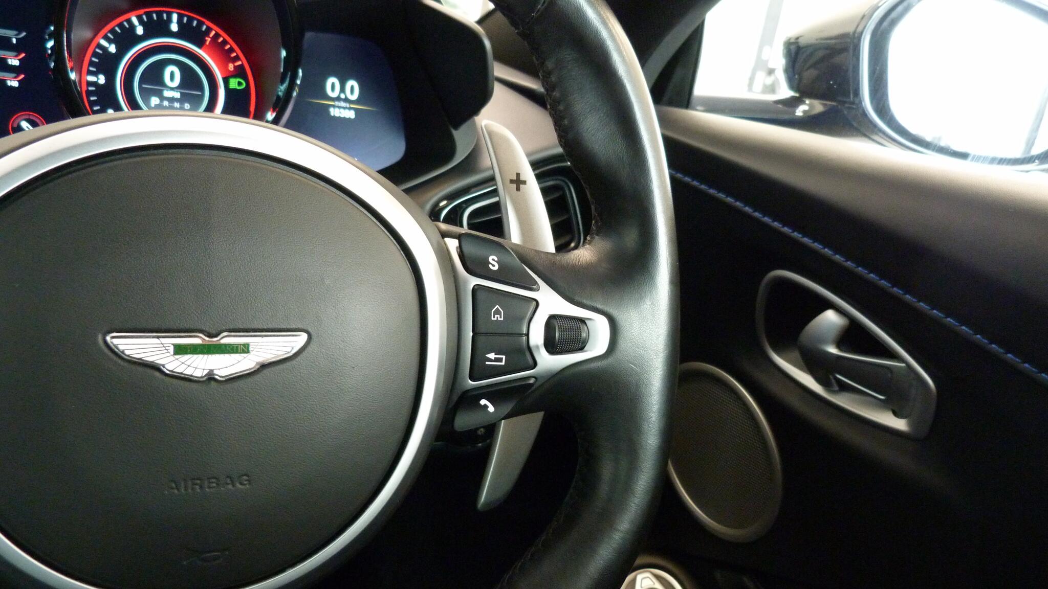 Aston Martin Vantage view 25