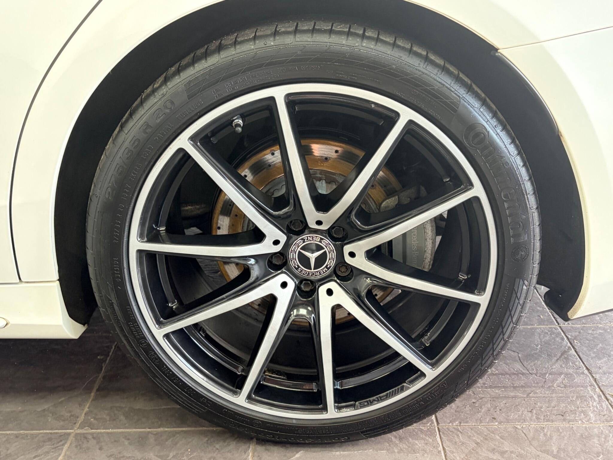 Mercedes-Benz S-Class view 23
