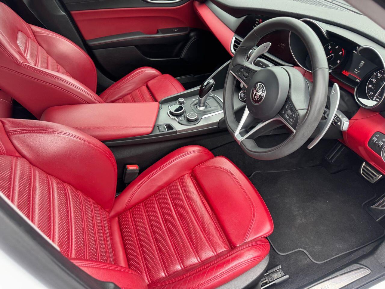 Alfa Romeo Giulia view 16
