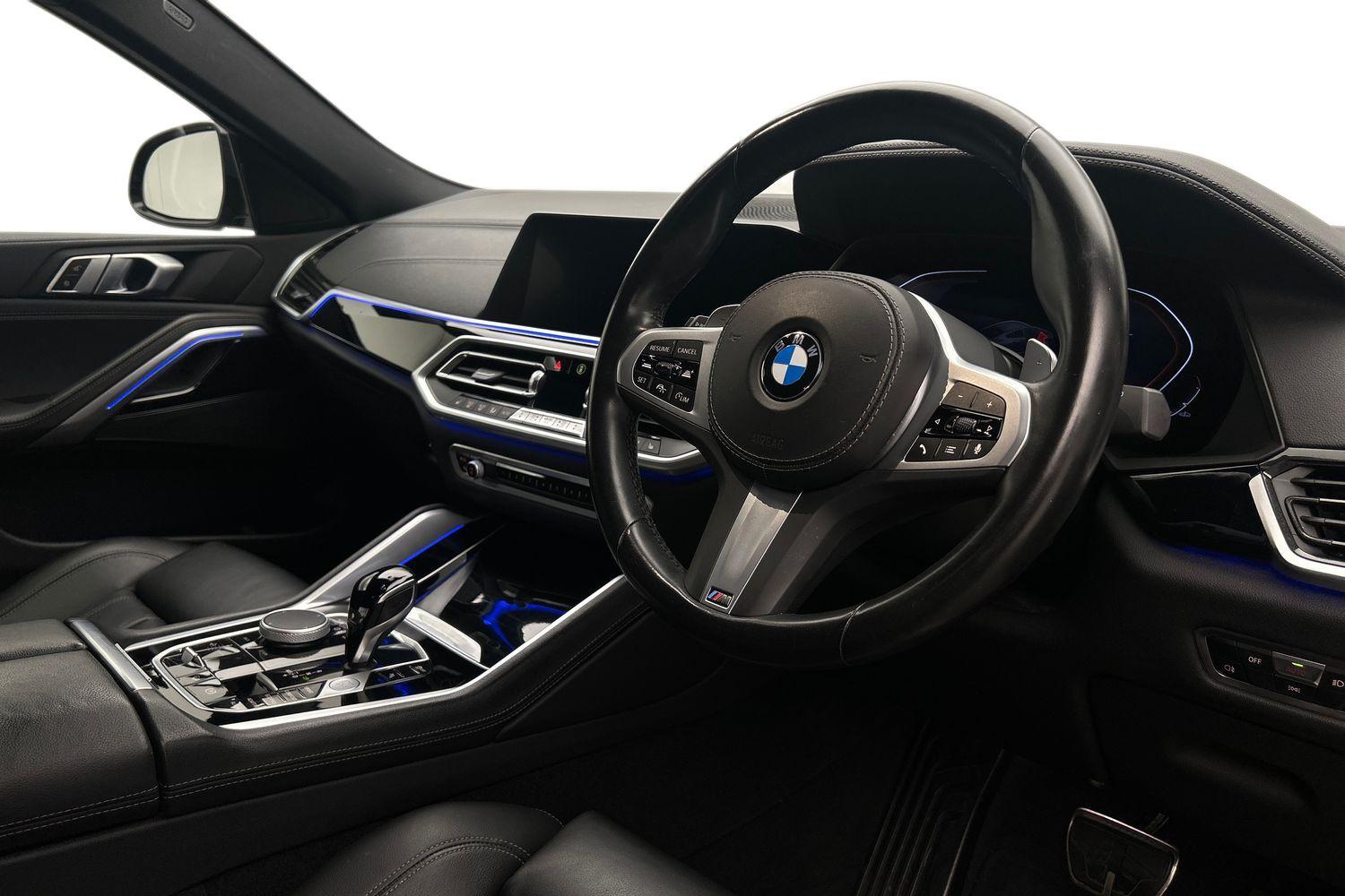 BMW X6 view 7