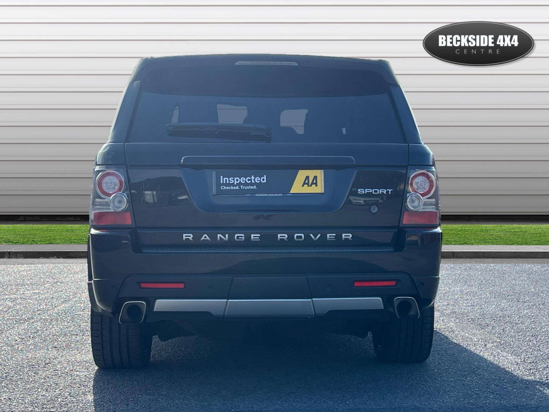 Land Rover Range Rover Sport view 10