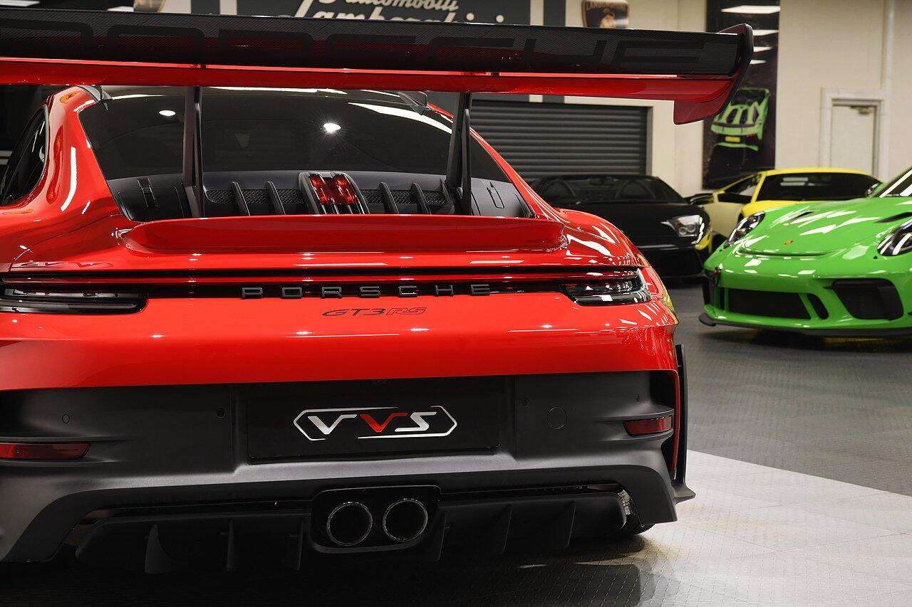 Porsche 911 view 47