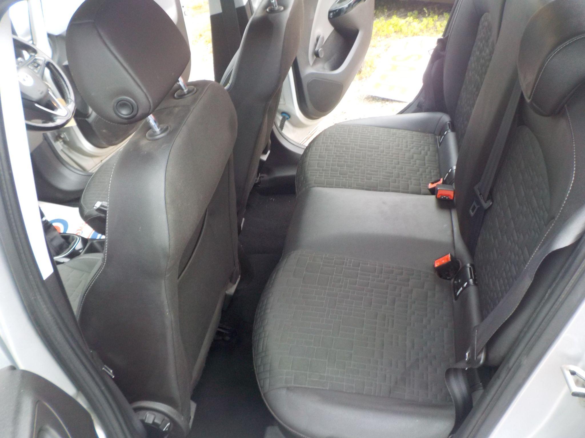 Vauxhall Corsa 1.4i ecoFLEX SE Euro 6 5dr