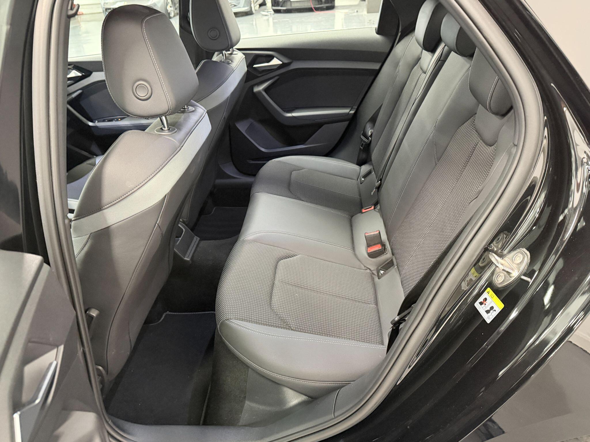 Audi A1 view 12