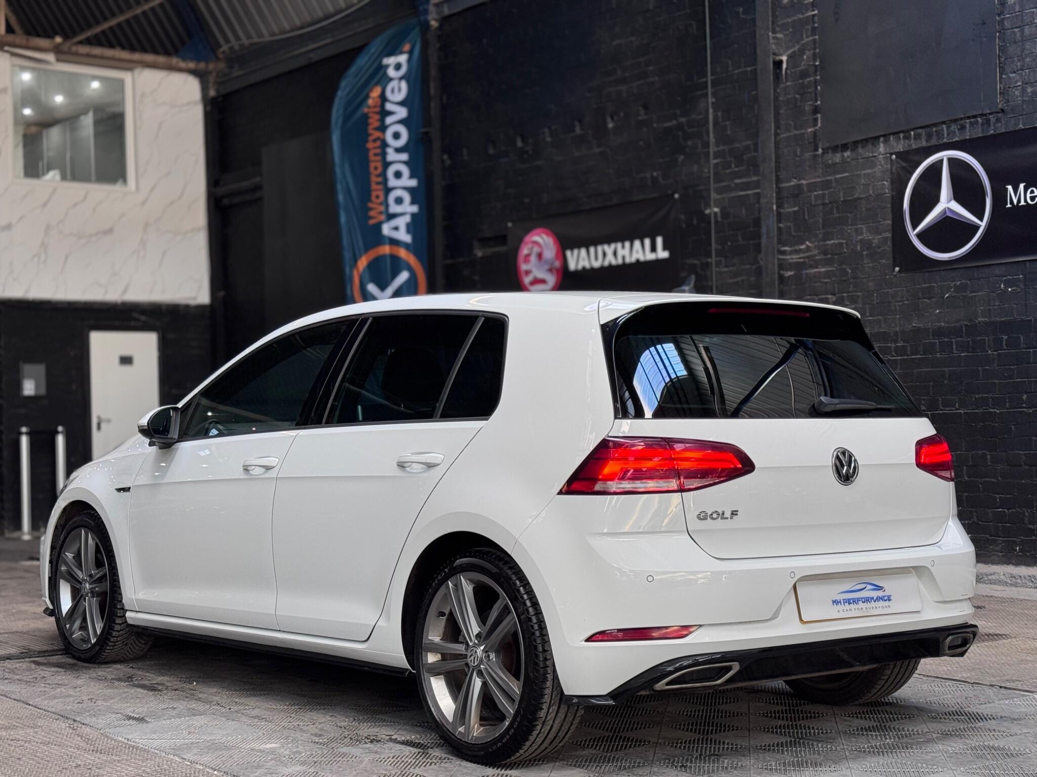 Volkswagen Golf view 26