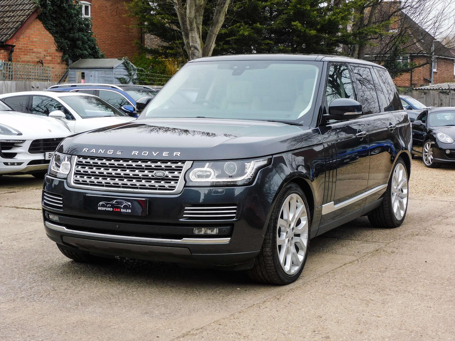 Land Rover Range Rover view 10