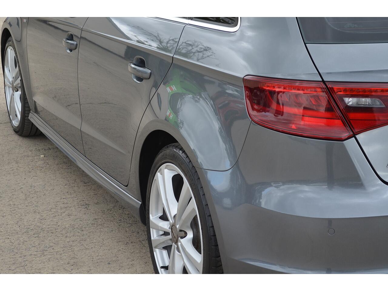Audi A3 view 26