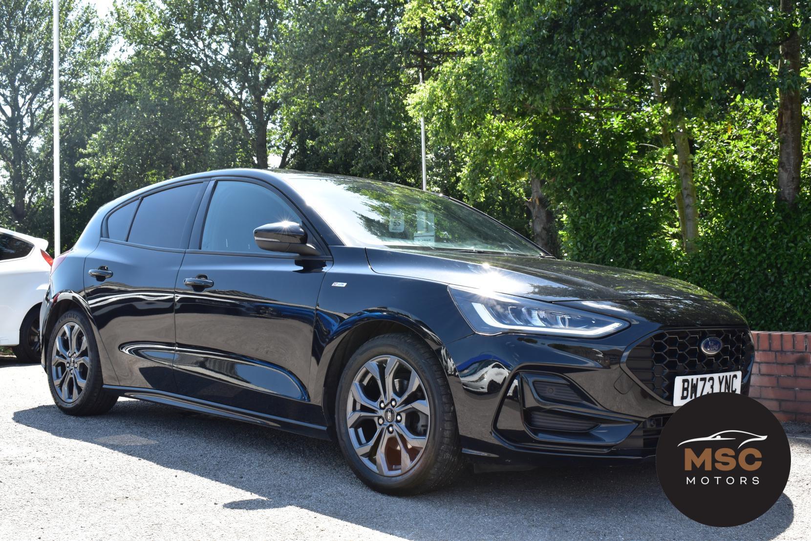 Ford Focus view 24