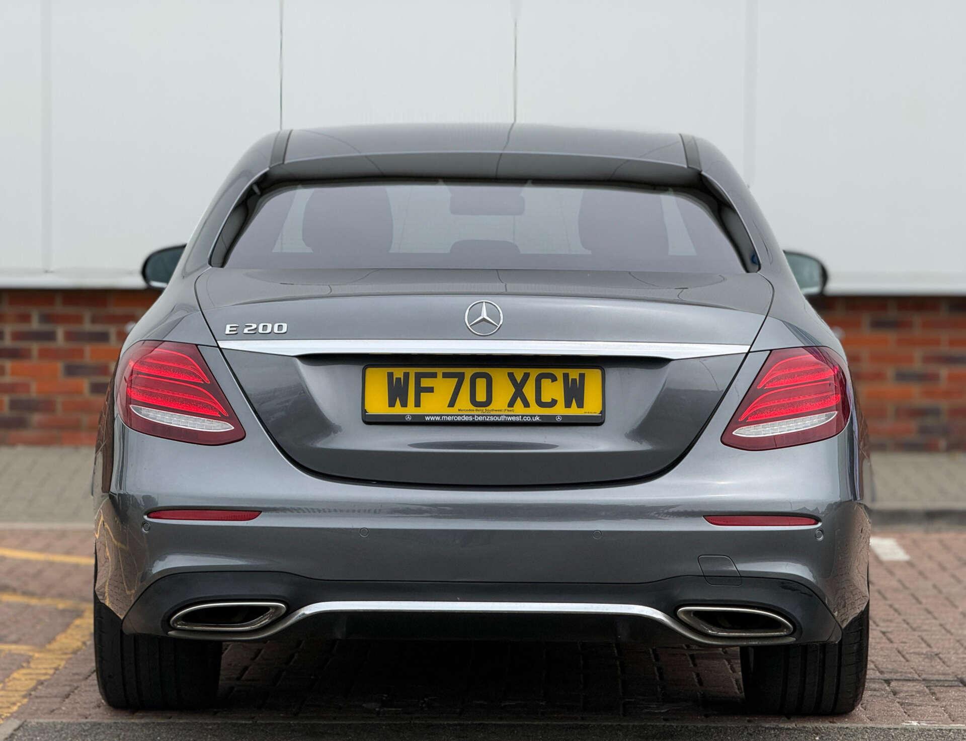Mercedes-Benz E Class view 12