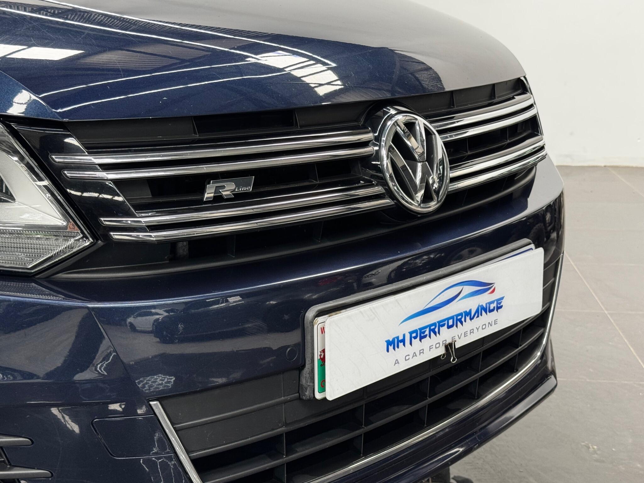 Volkswagen Tiguan view 23