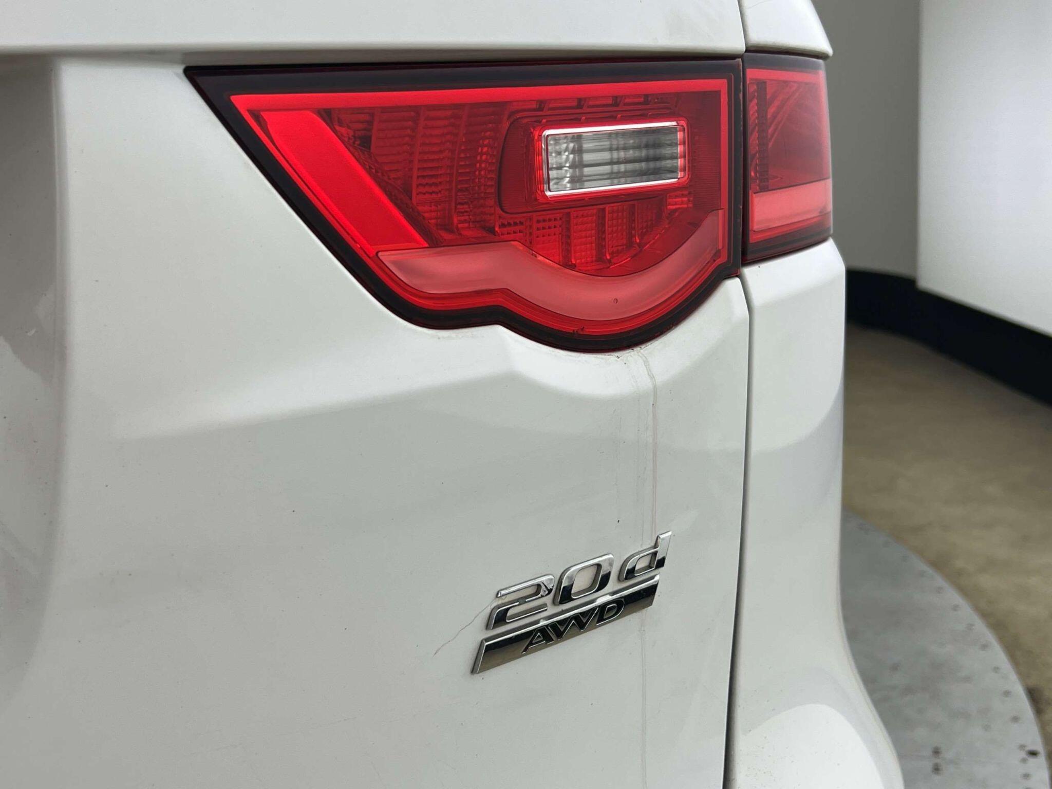 Jaguar F-Pace view 41