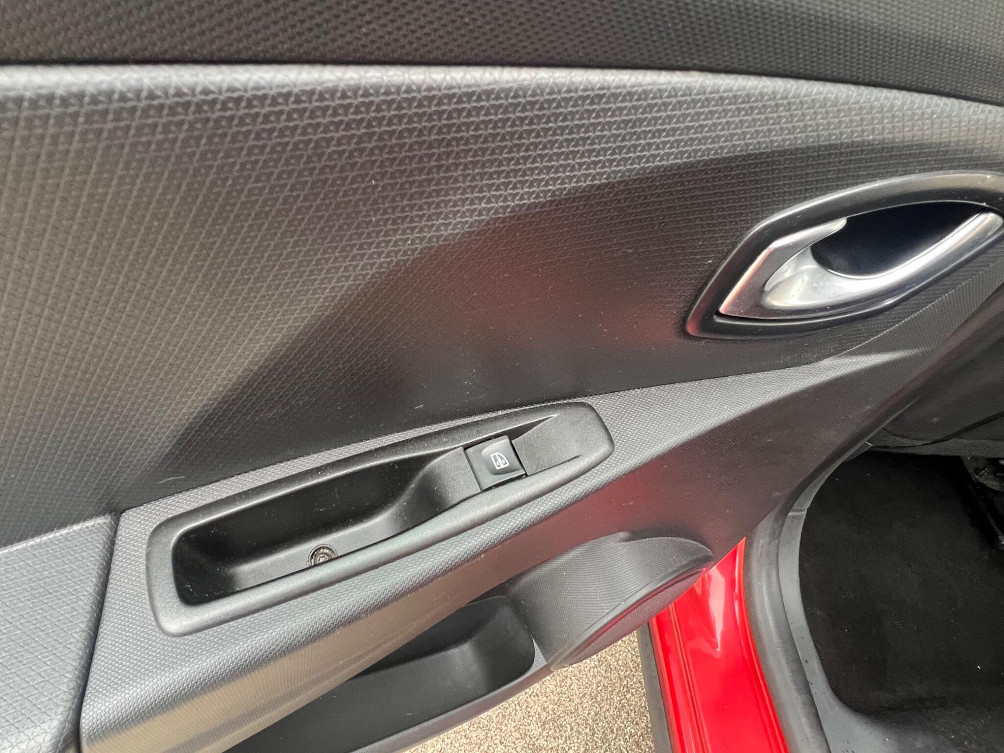 Renault Clio view 23
