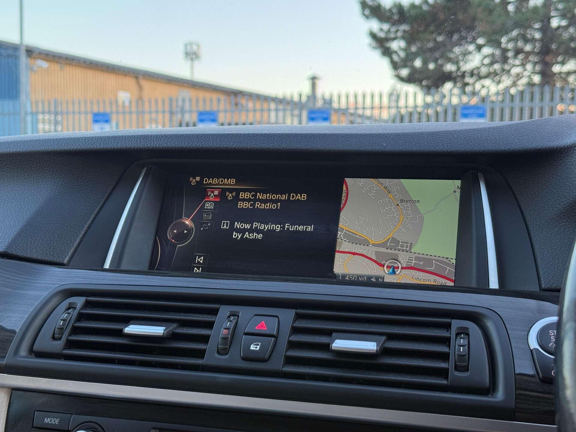 BMW 5 Series view 67