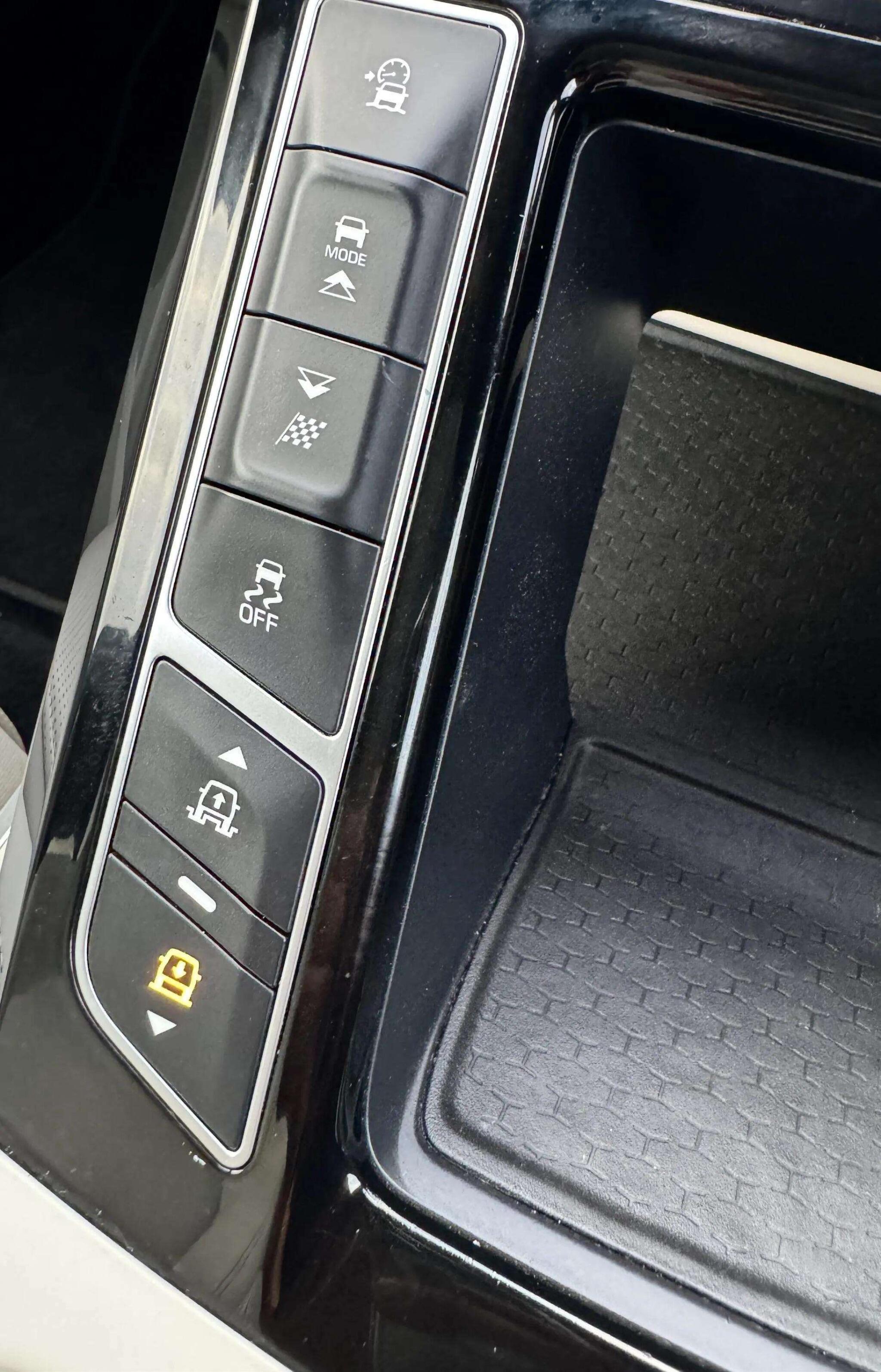 Jaguar I-Pace view 47