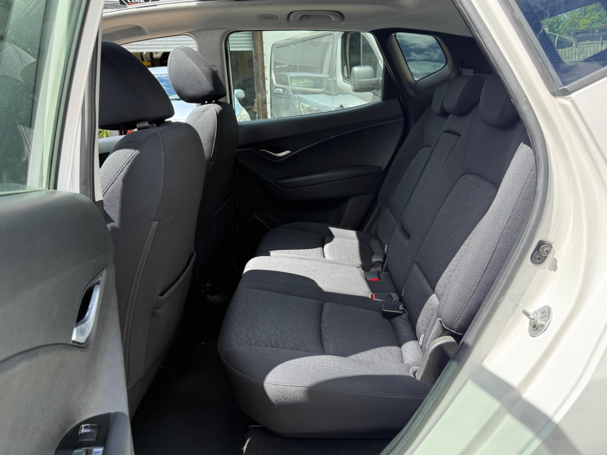 Hyundai ix20 - Image 58