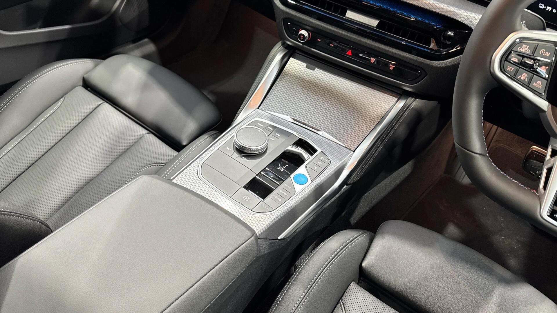 BMW I4 view 10