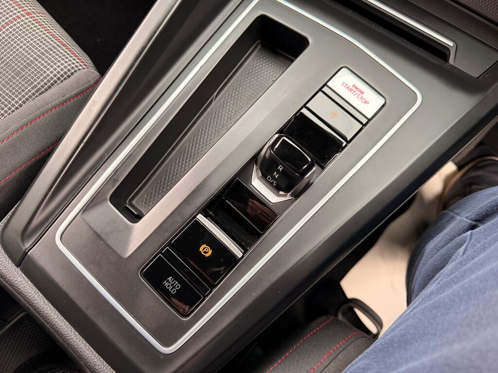 Volkswagen Golf view 52