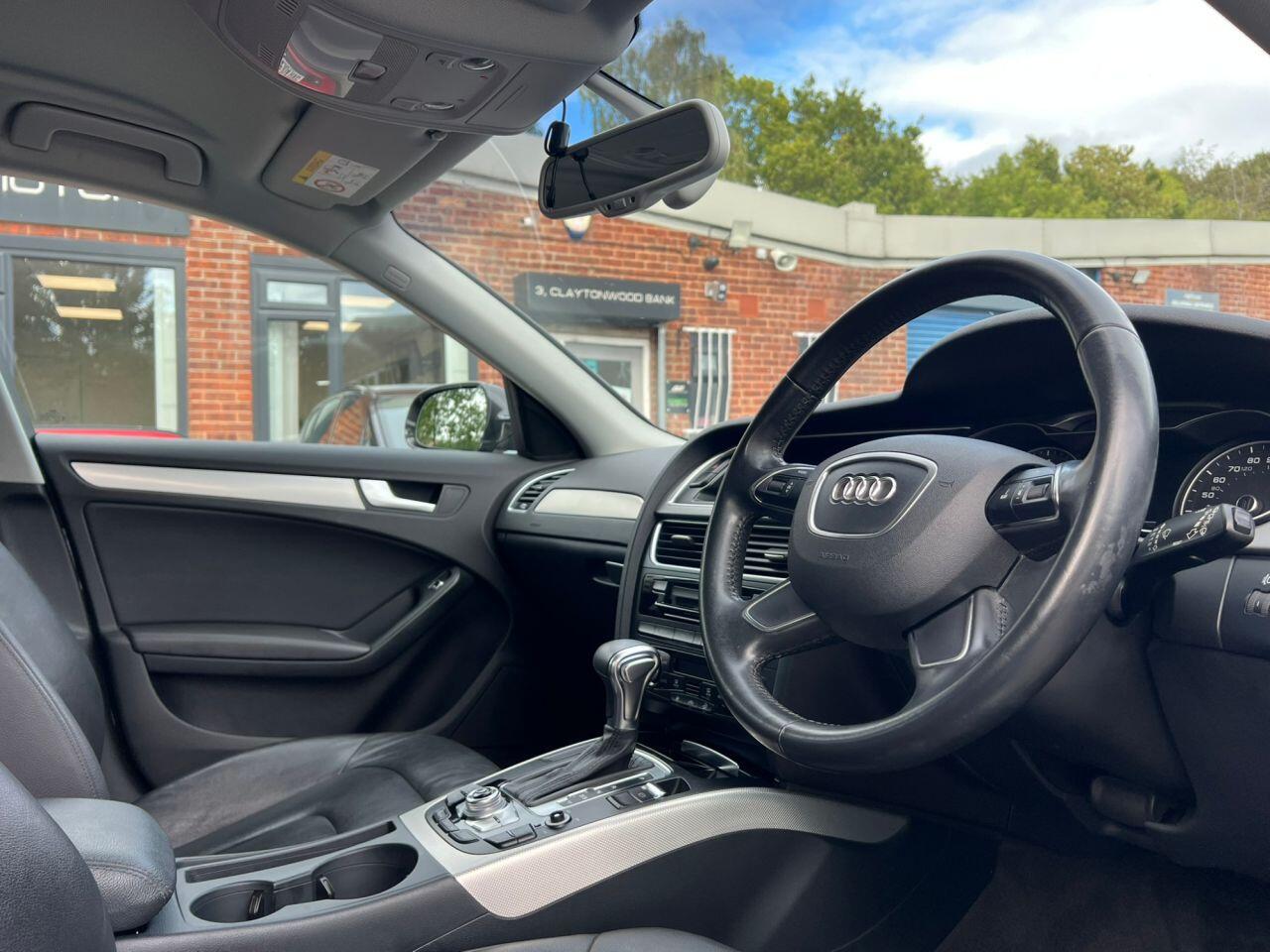 Audi A4 view 13