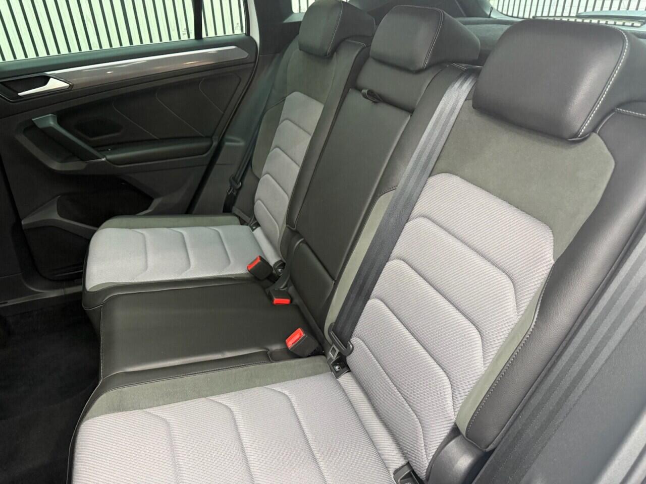 Volkswagen Tiguan view 7