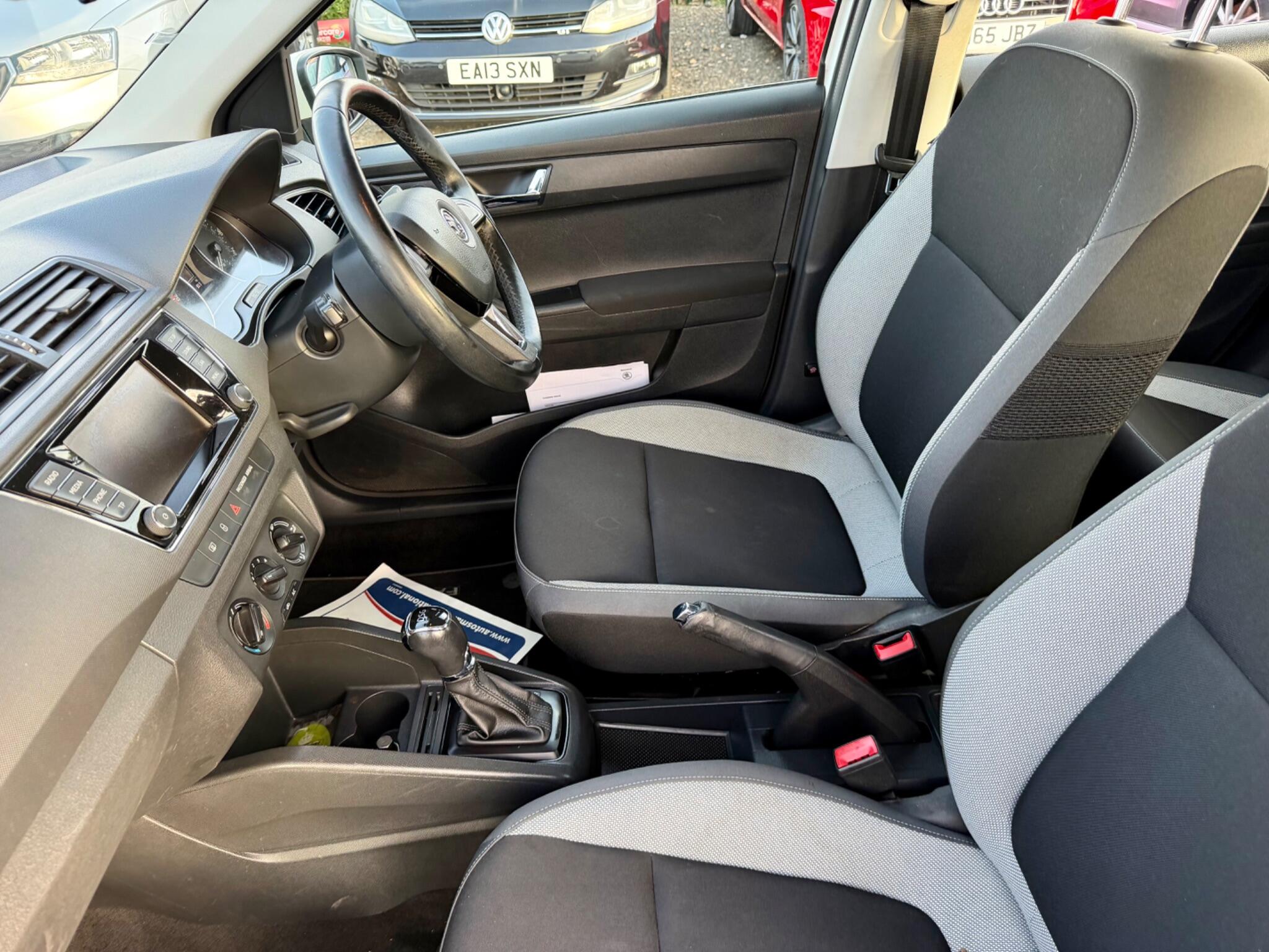 Skoda Fabia view 58