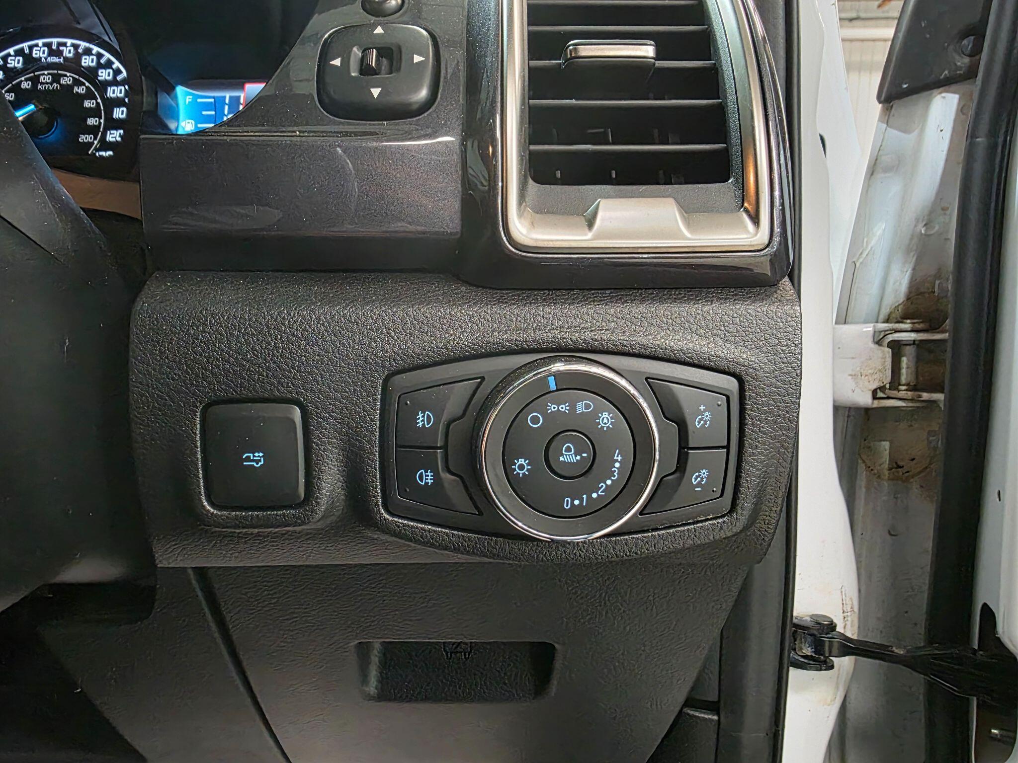 Ford Ranger view 15