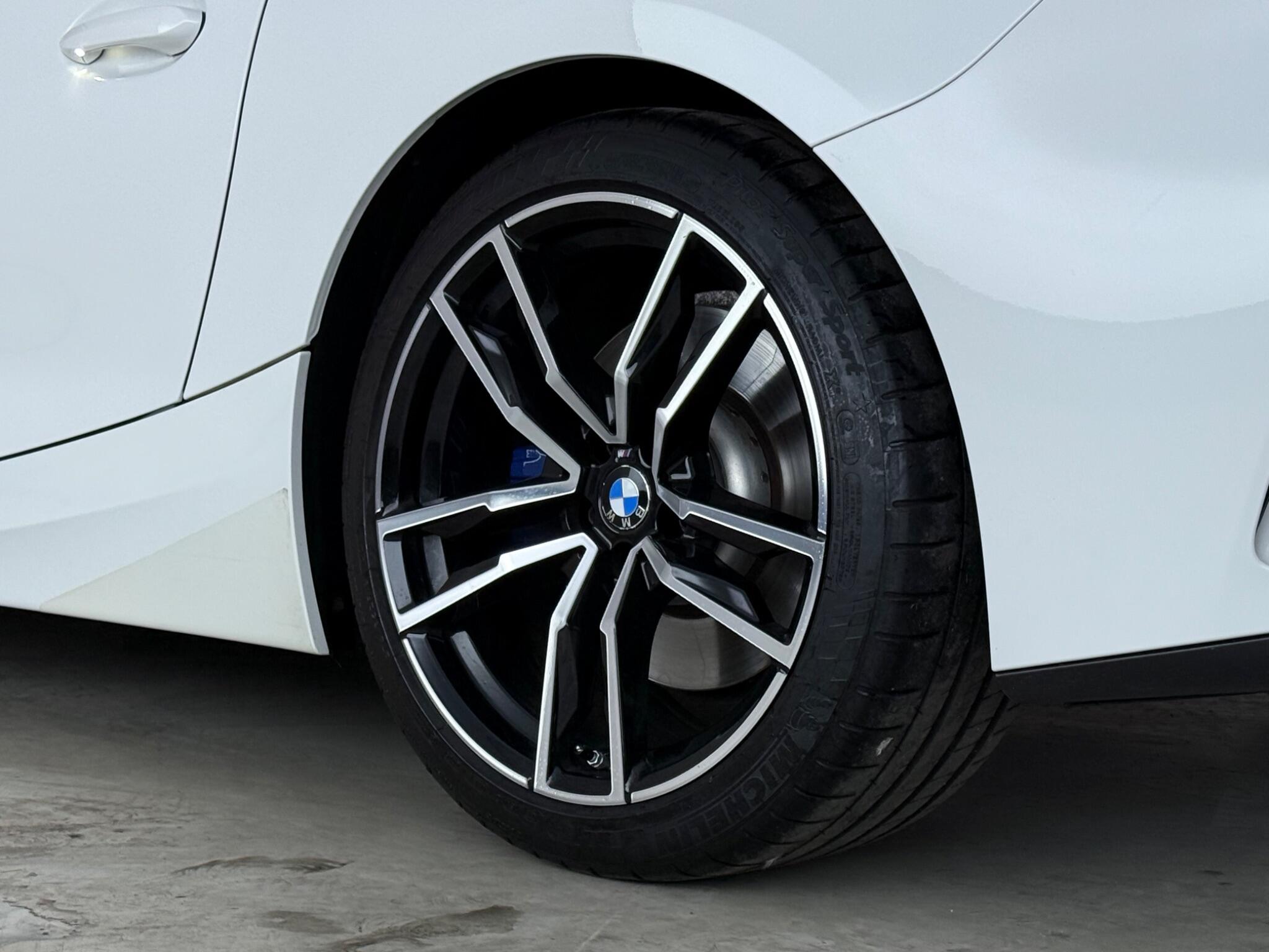 BMW Z4 view 13