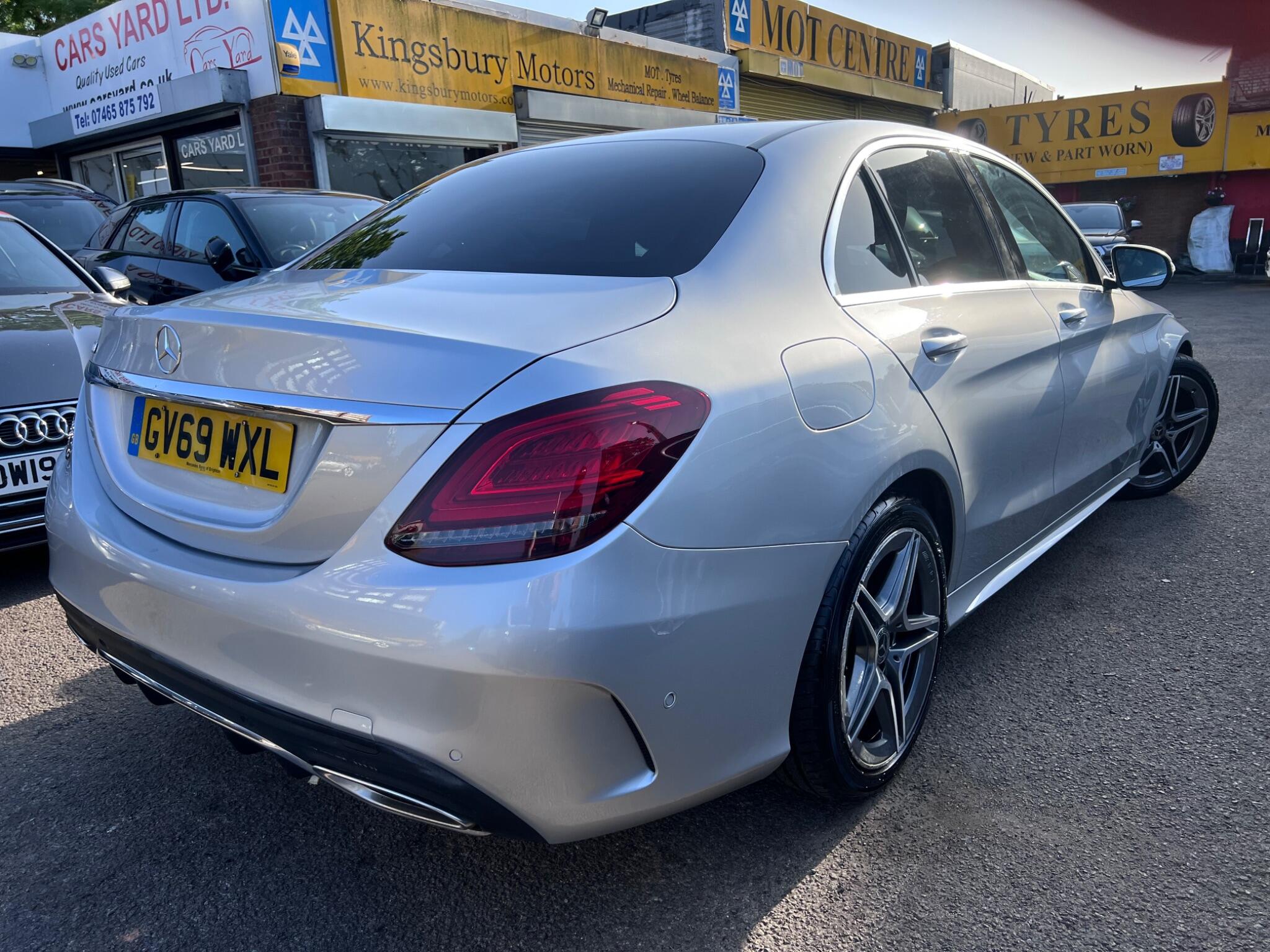 Mercedes-Benz C Class view 15