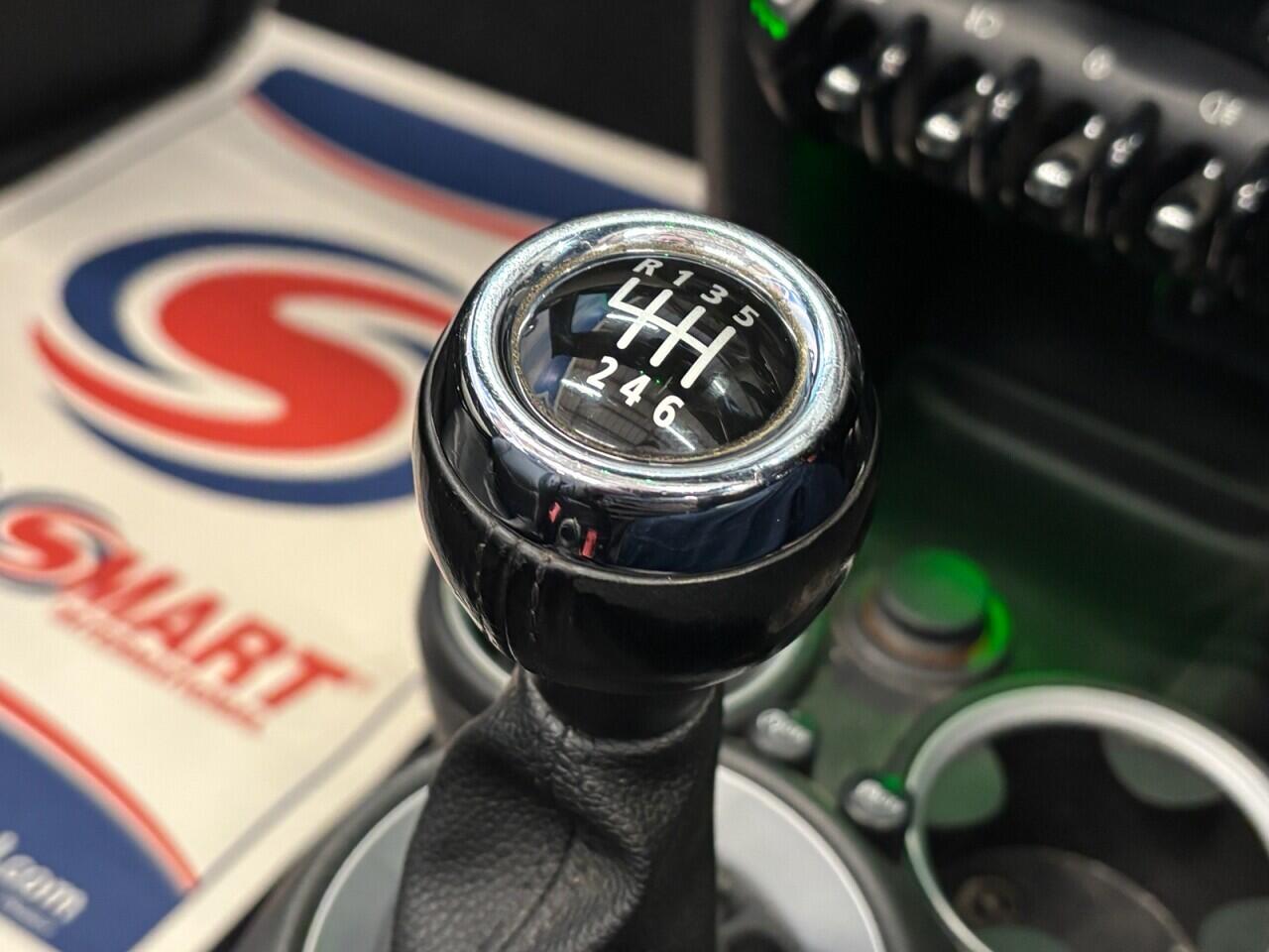 Mini Roadster view 30