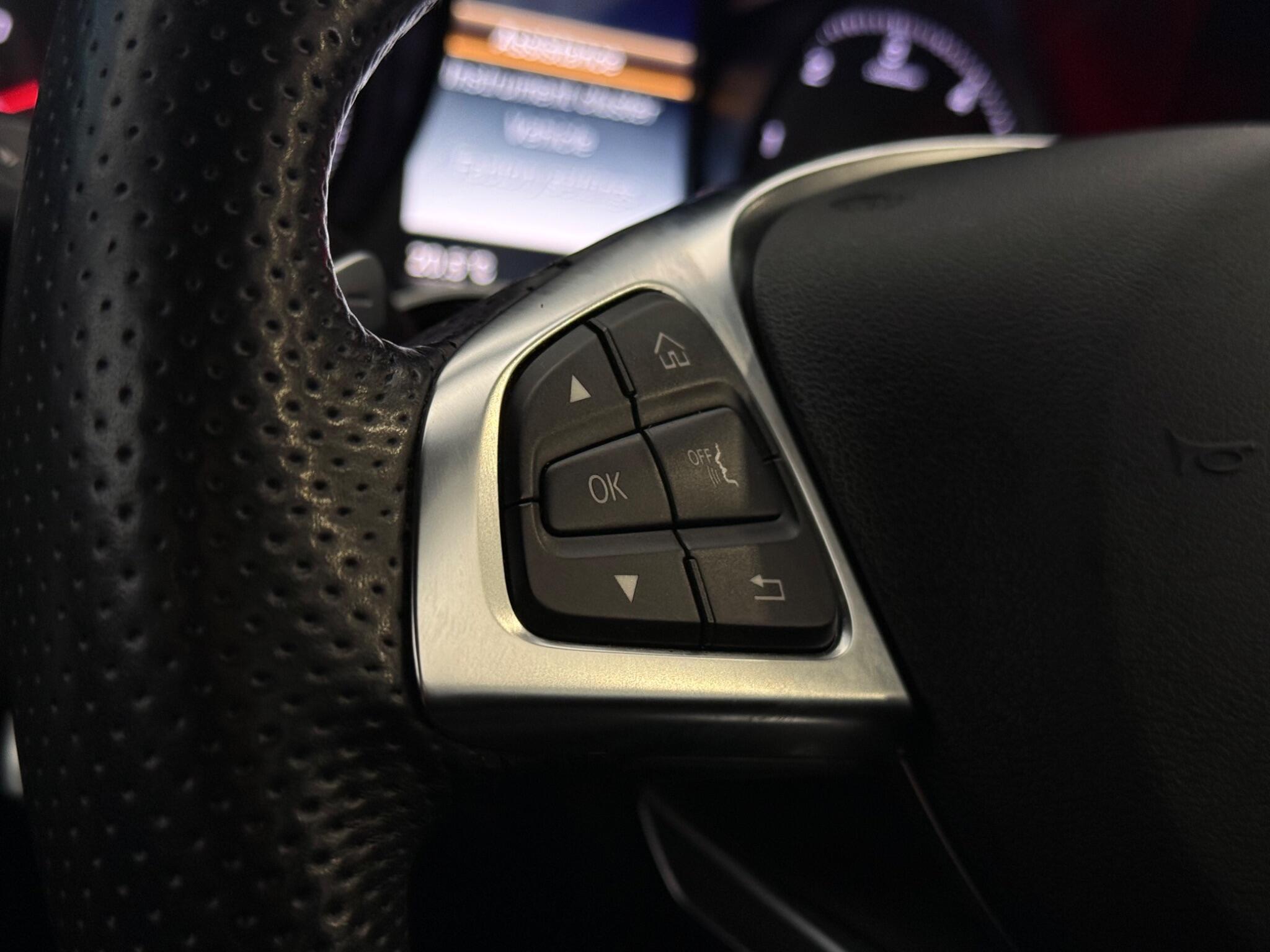 Mercedes-Benz GLC view 15