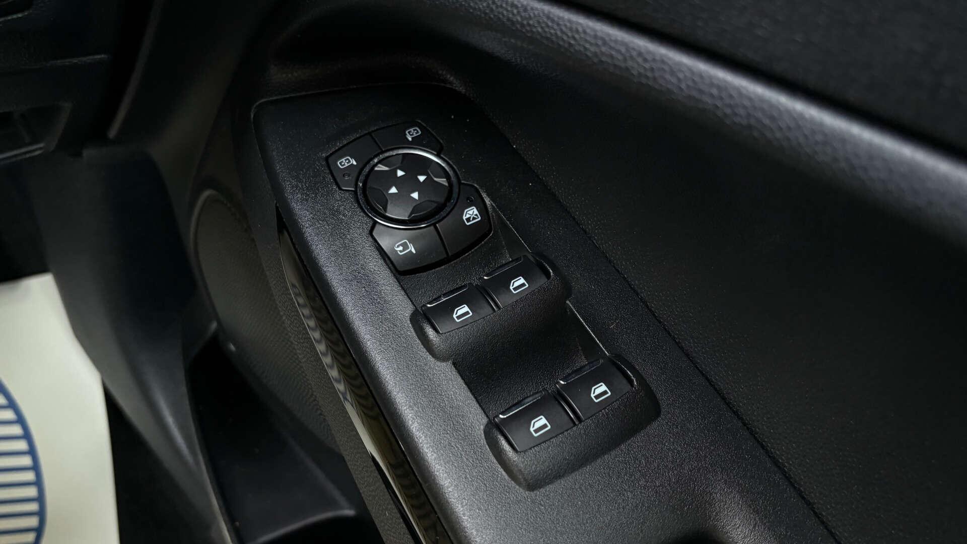 Ford Ecosport view 22