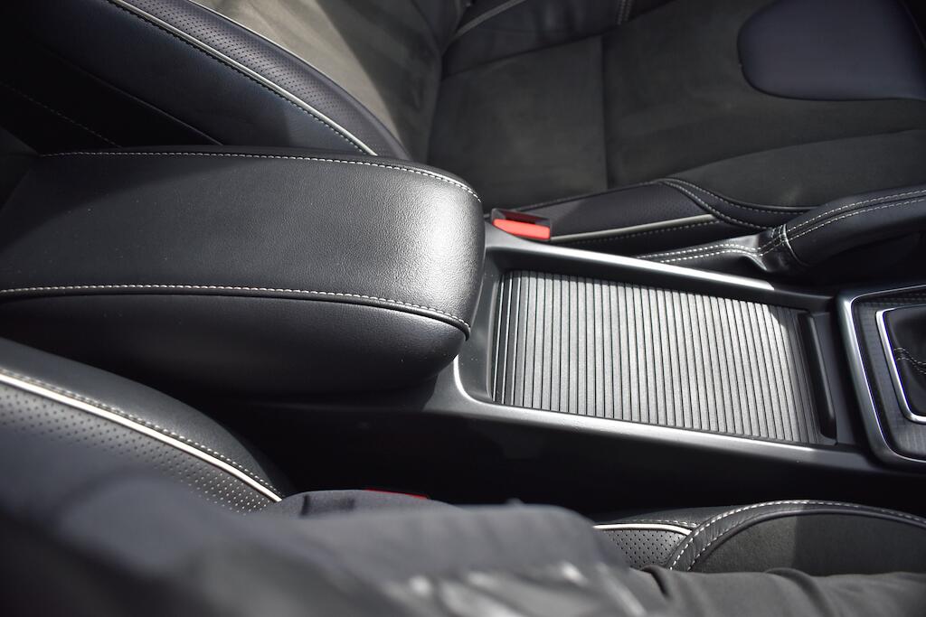 Volvo V40 view 69