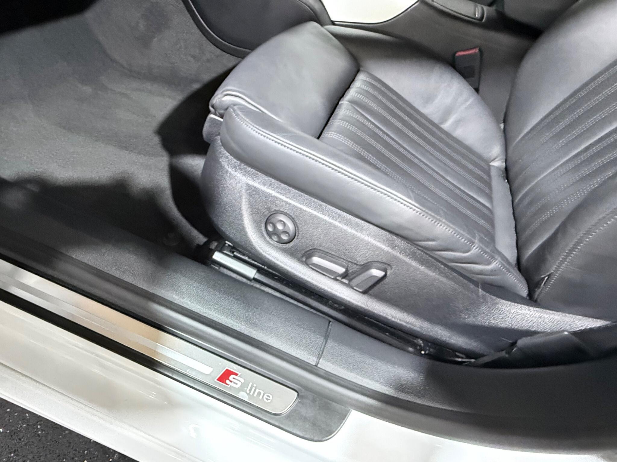 Audi A7 view 9