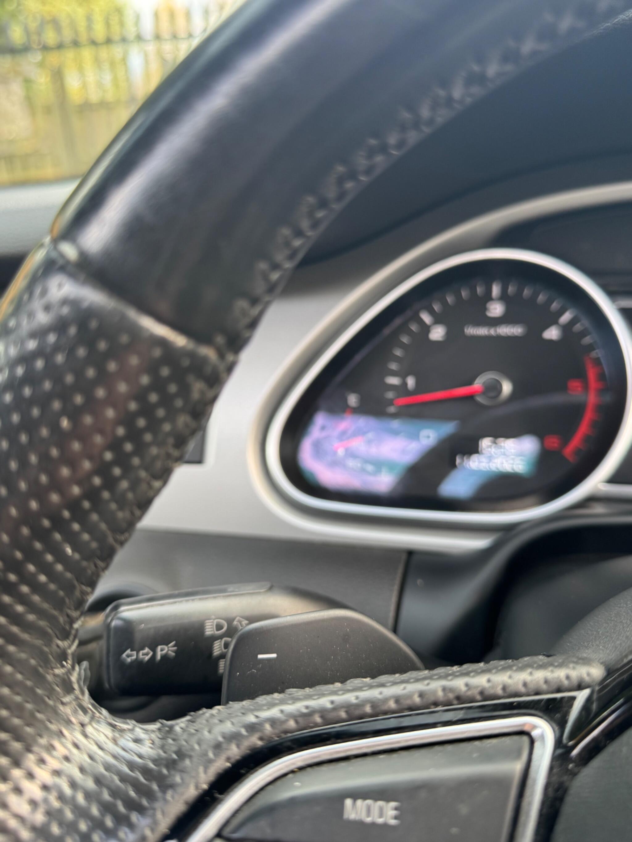 2014 Audi Q7 3.0 TDI V6 S line Sport Edition Tiptronic quattro Euro 5 (s/s) 5dr image 13