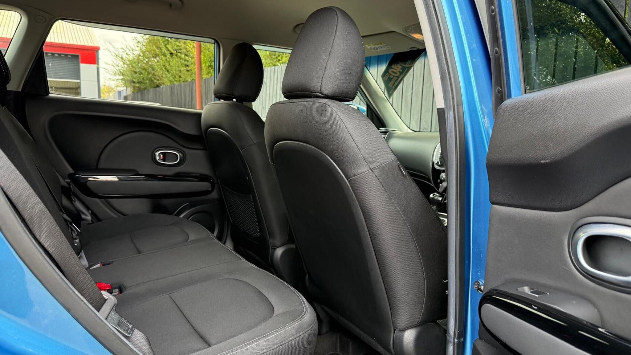 Kia Soul view 26