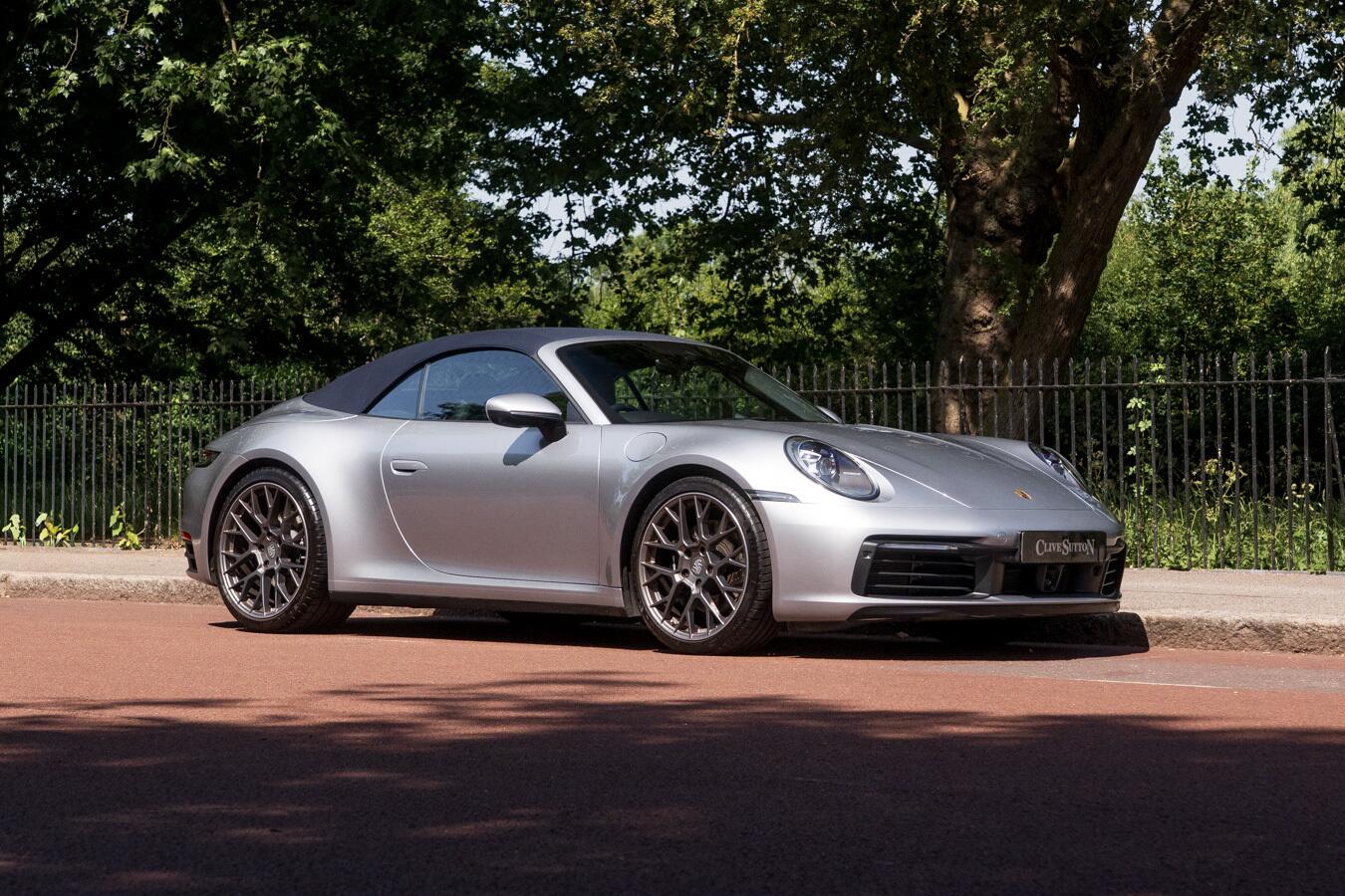 Porsche 911 main image