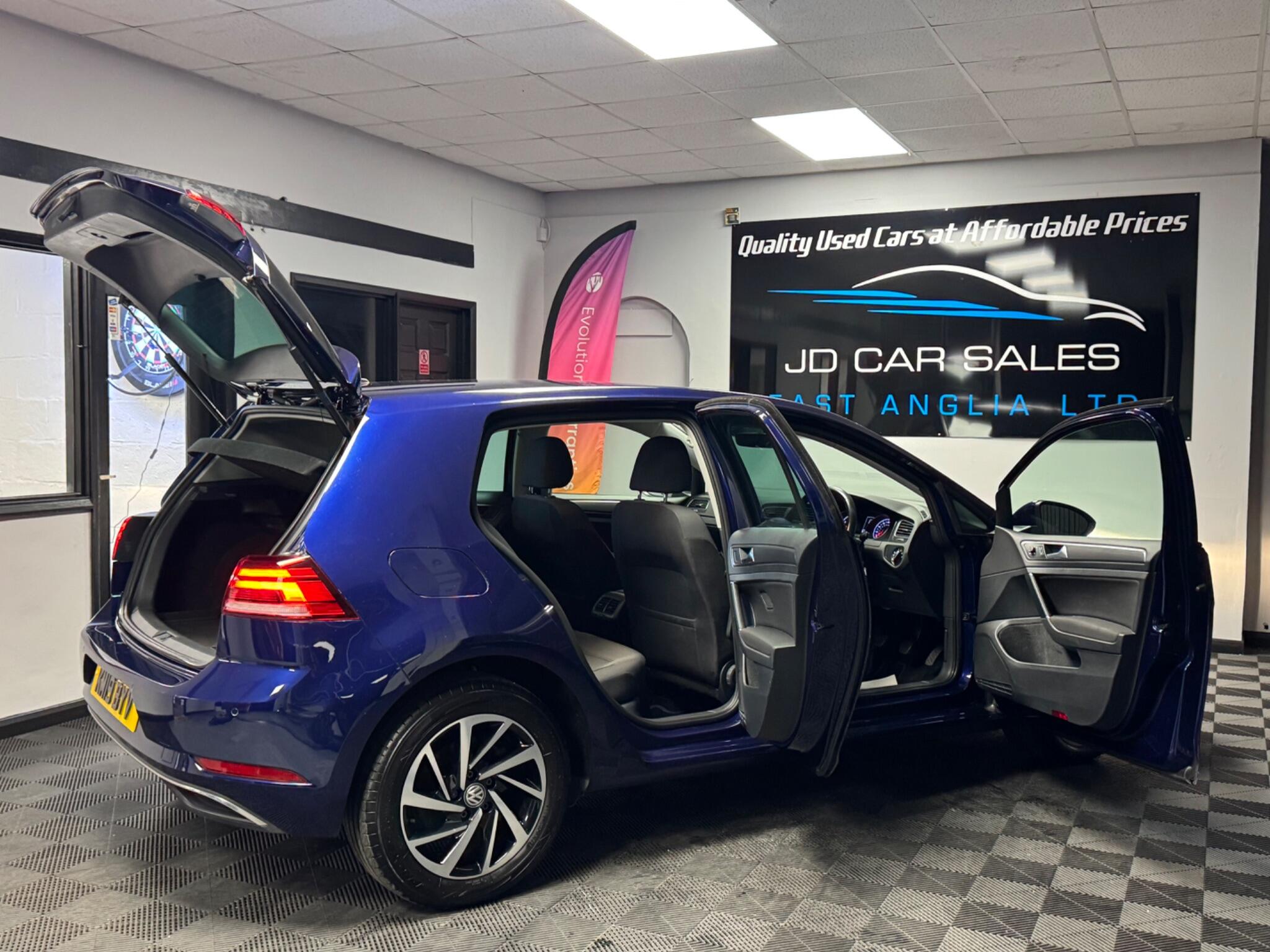 2019 Volkswagen Golf 1.0 TSI Match Euro 6 (s/s) 5dr • 87,000 miles image 16