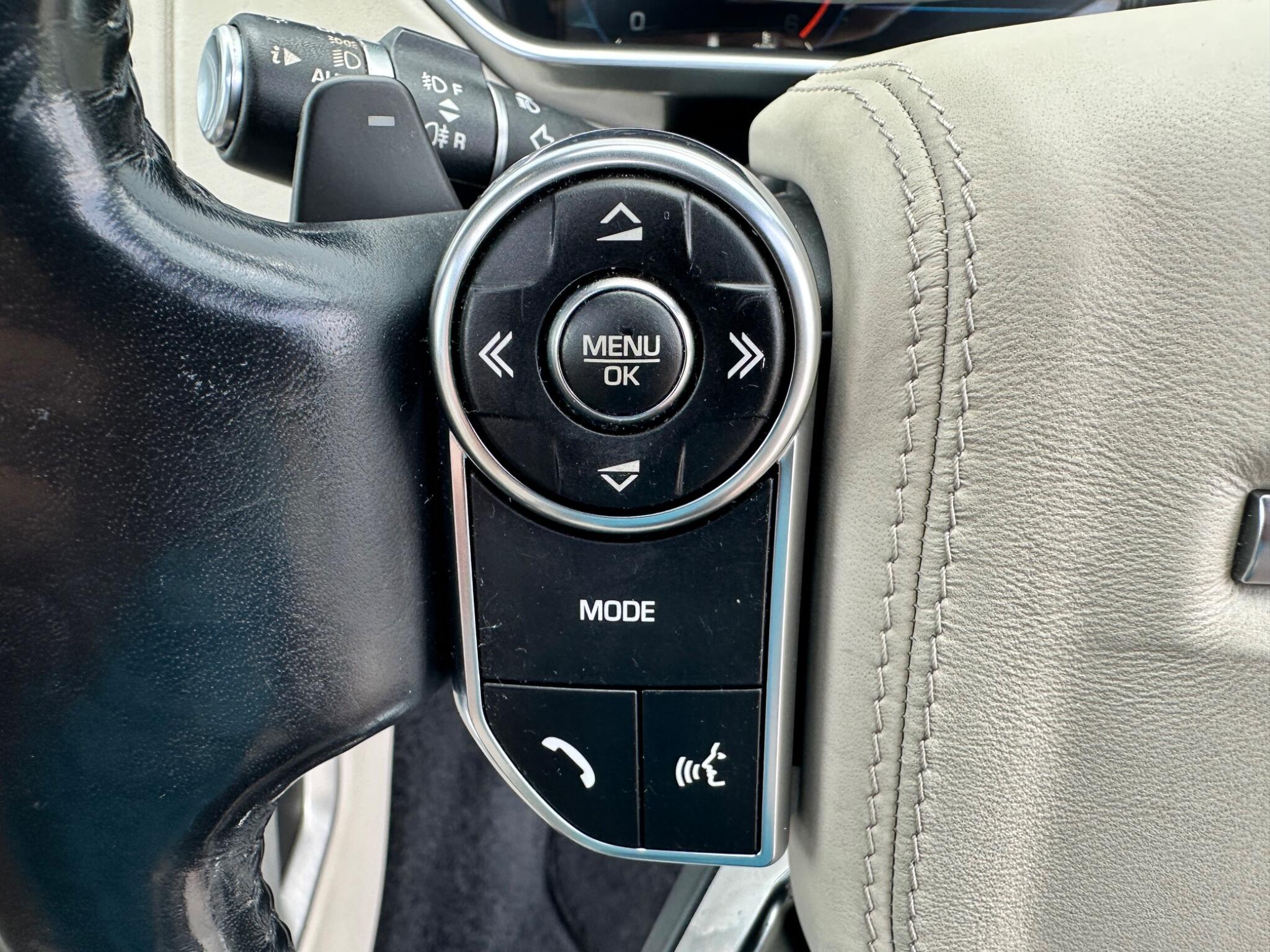 Land Rover Range Rover view 16