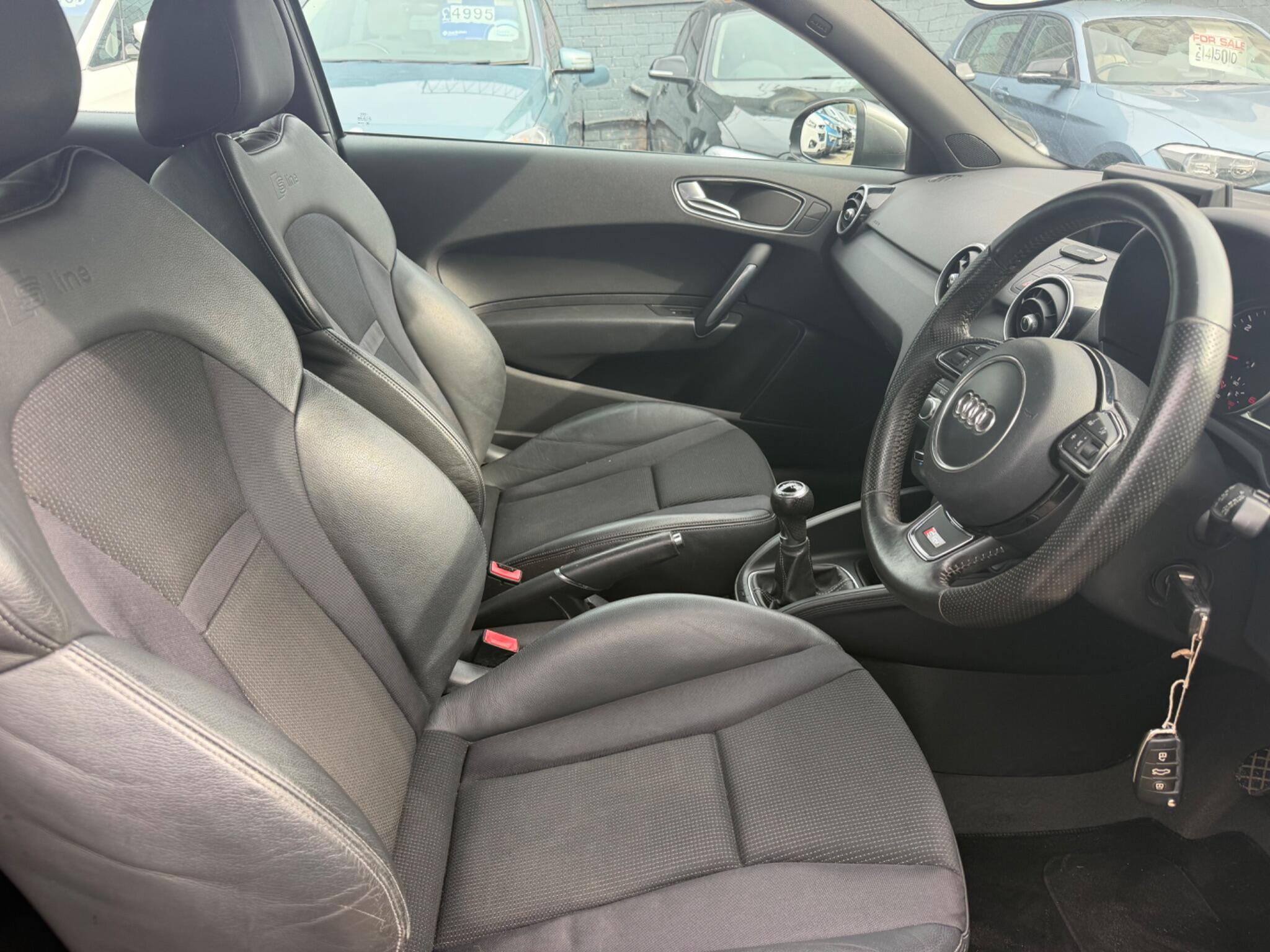 Audi A1 view 10