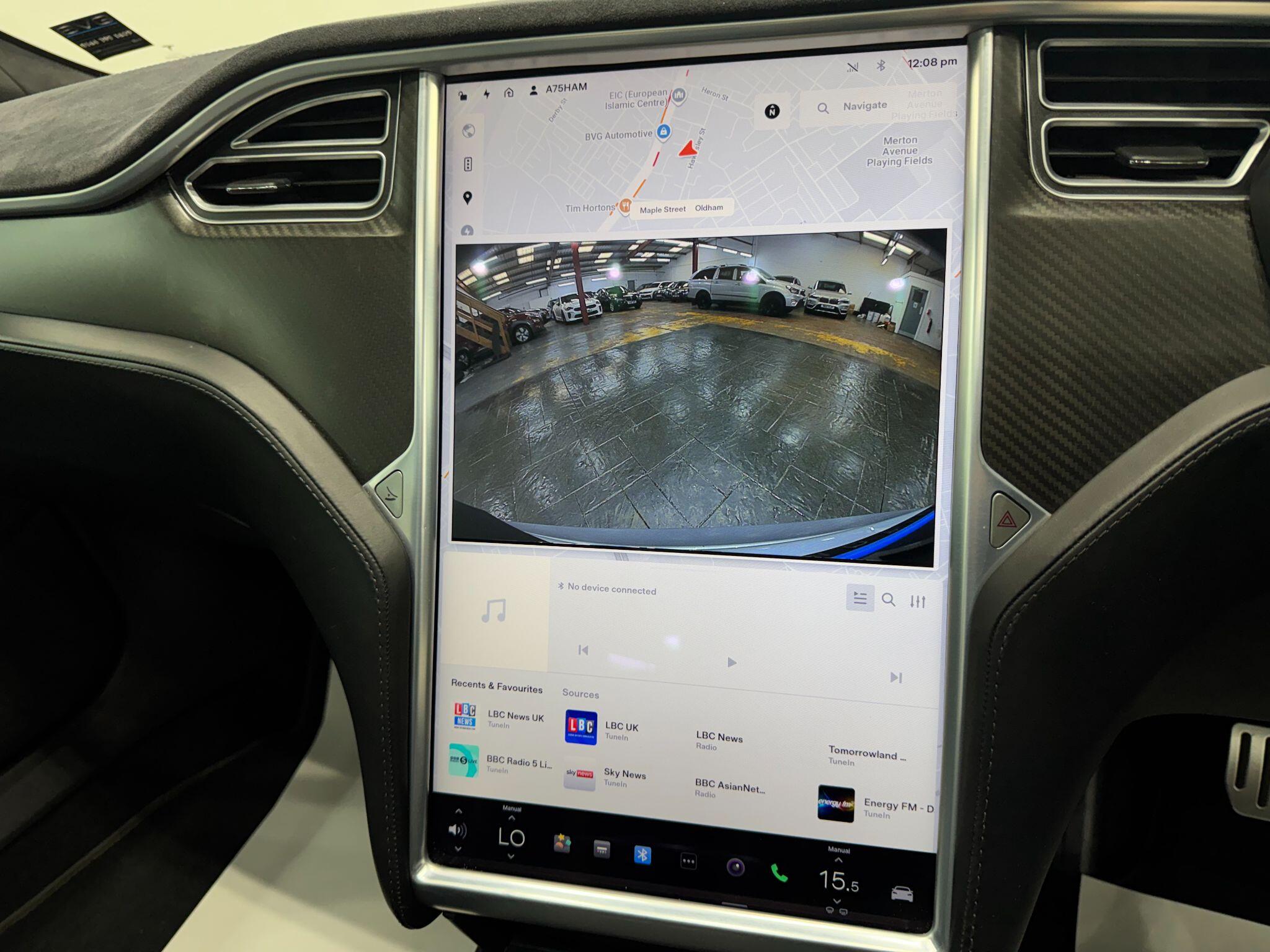 Tesla Model S view 31