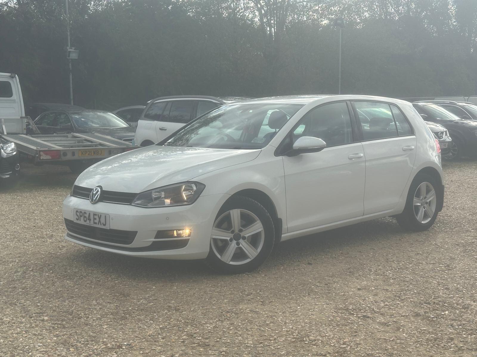 Volkswagen Golf view 2