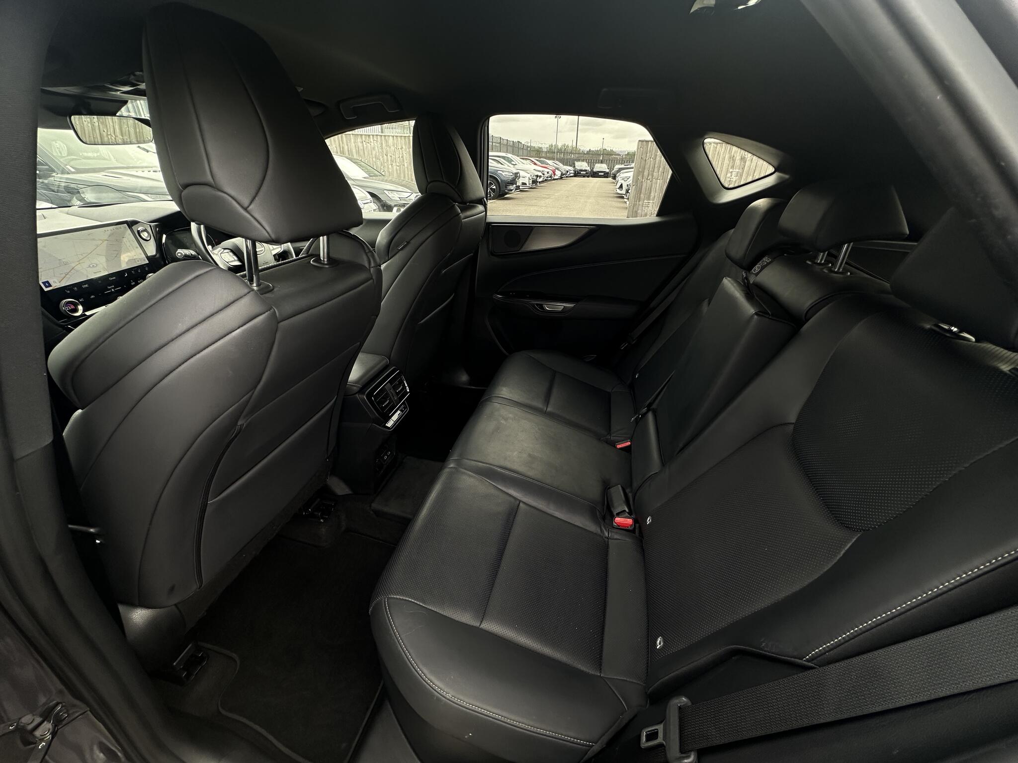 Lexus NX view 27