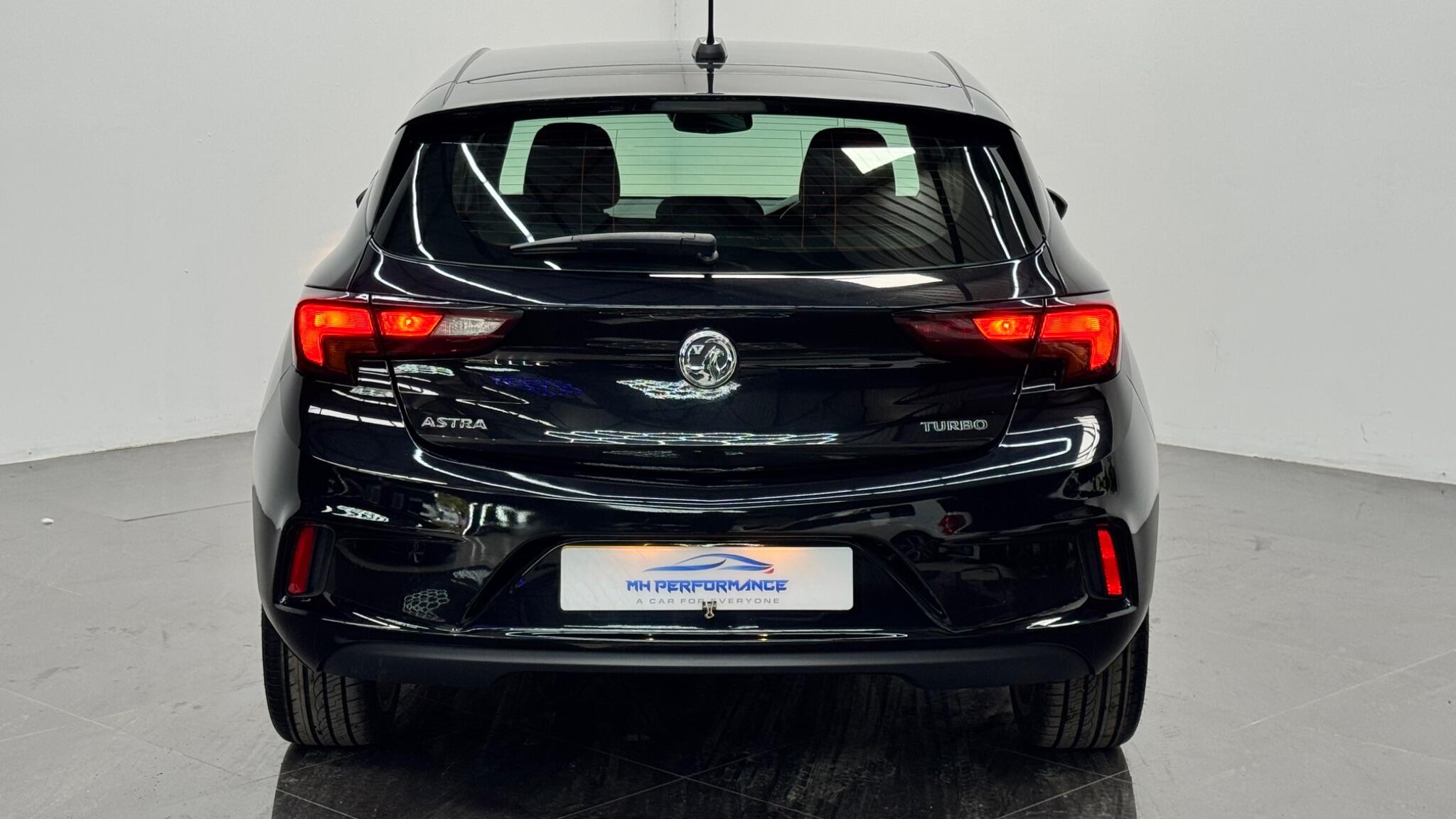 Vauxhall Astra view 29