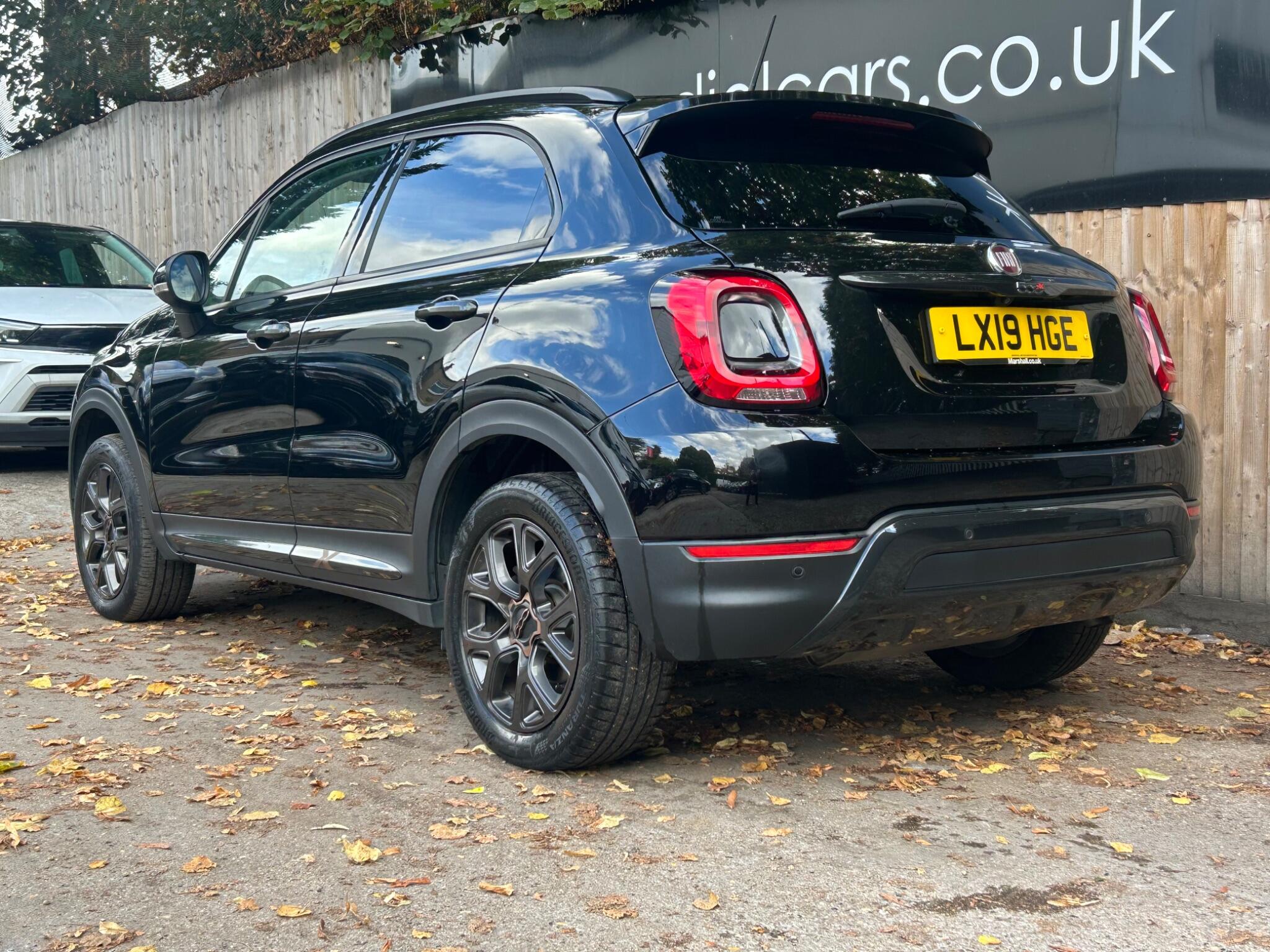 Fiat 500X view 16