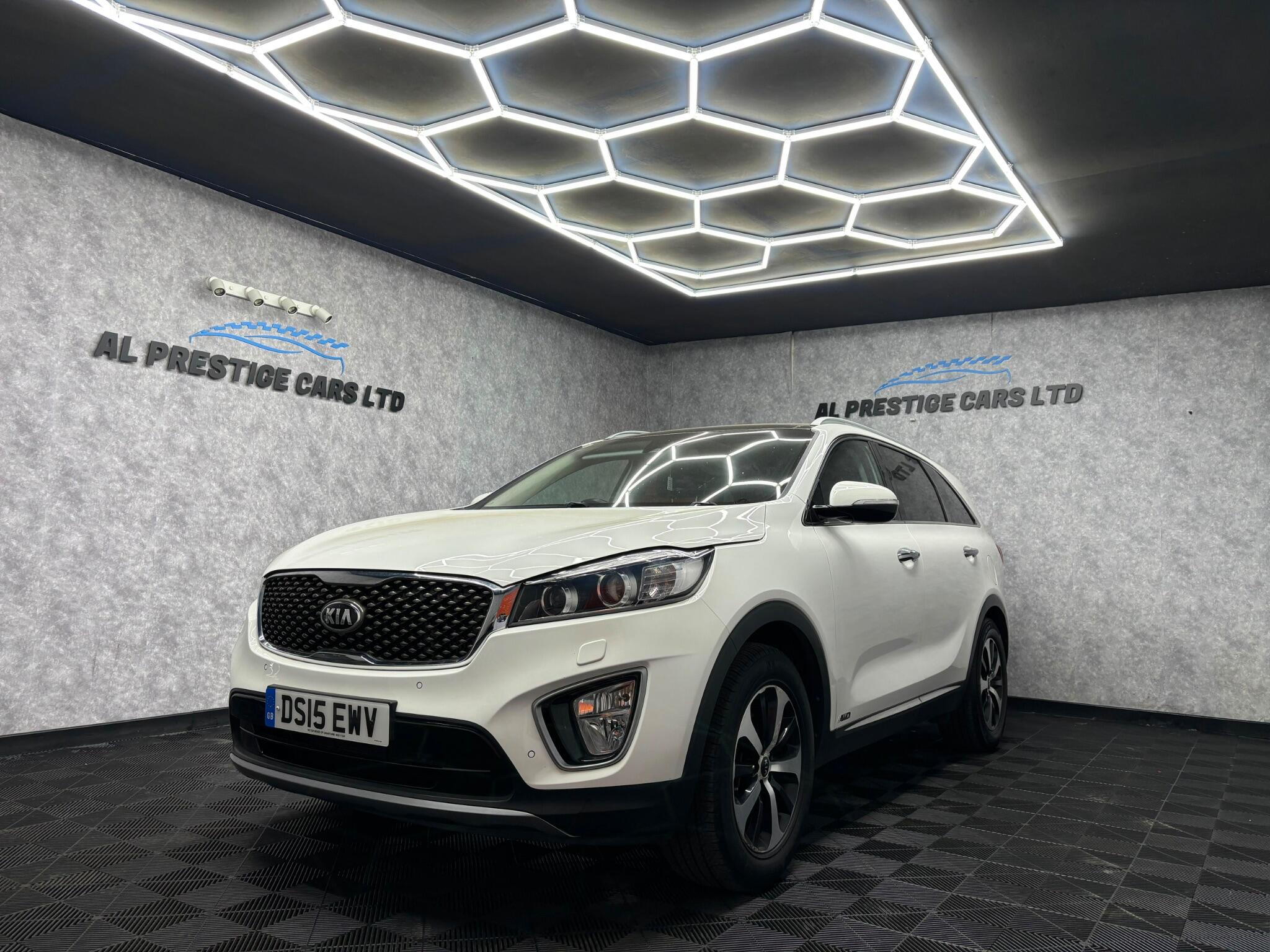 Kia Sorento main image