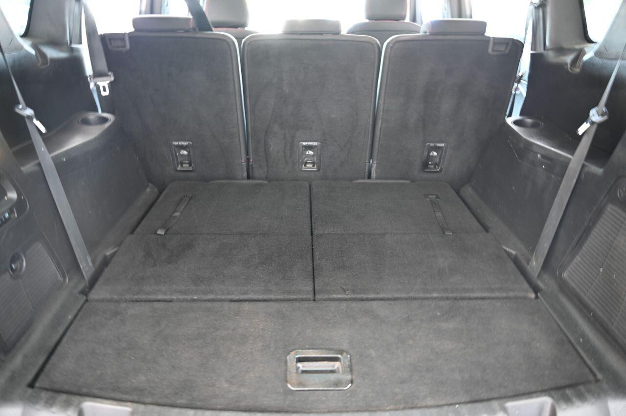 Ford S-Max view 8